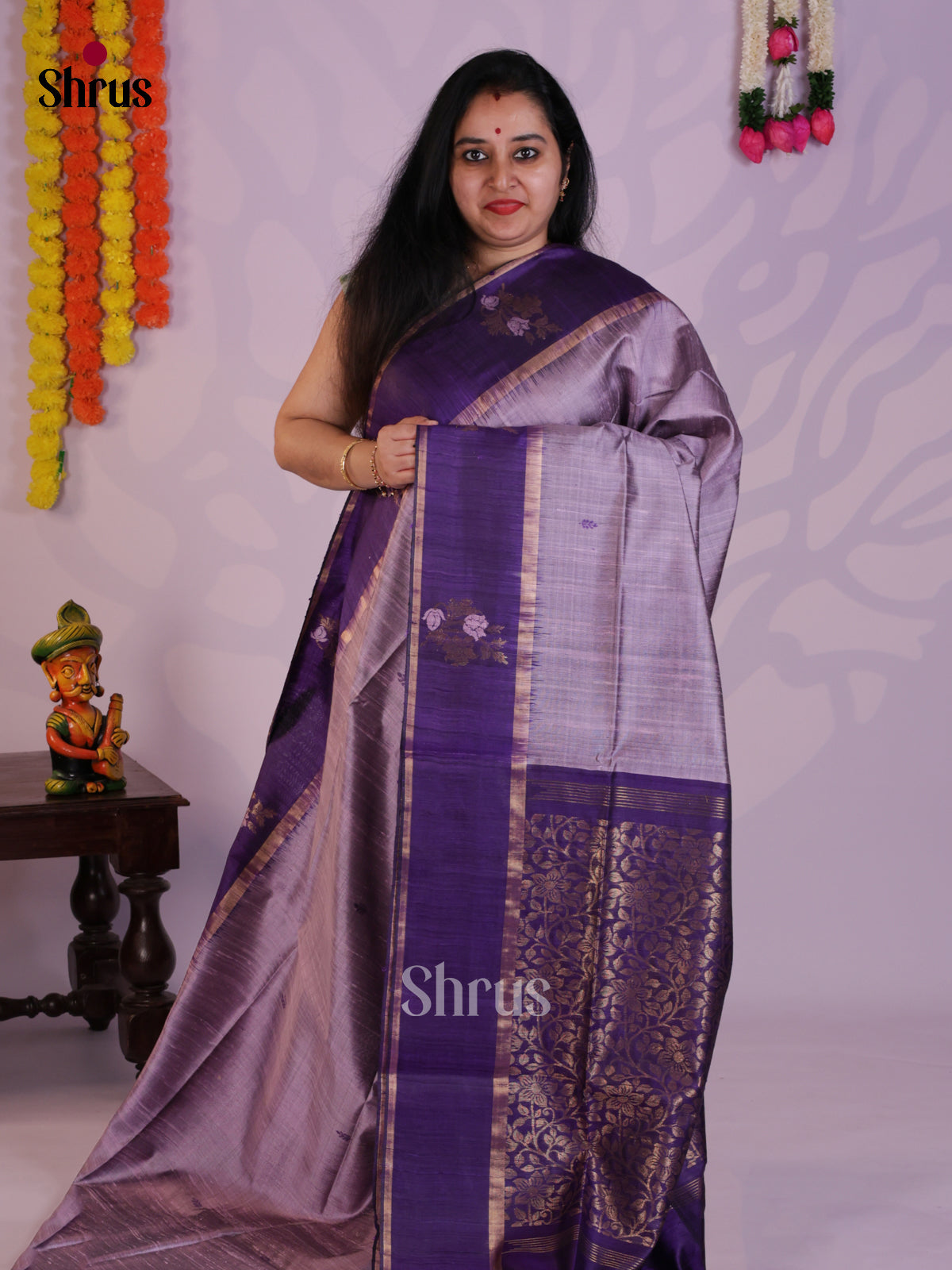 DLS30049 - Raw Silk Saree - Shop on Shrus.com
