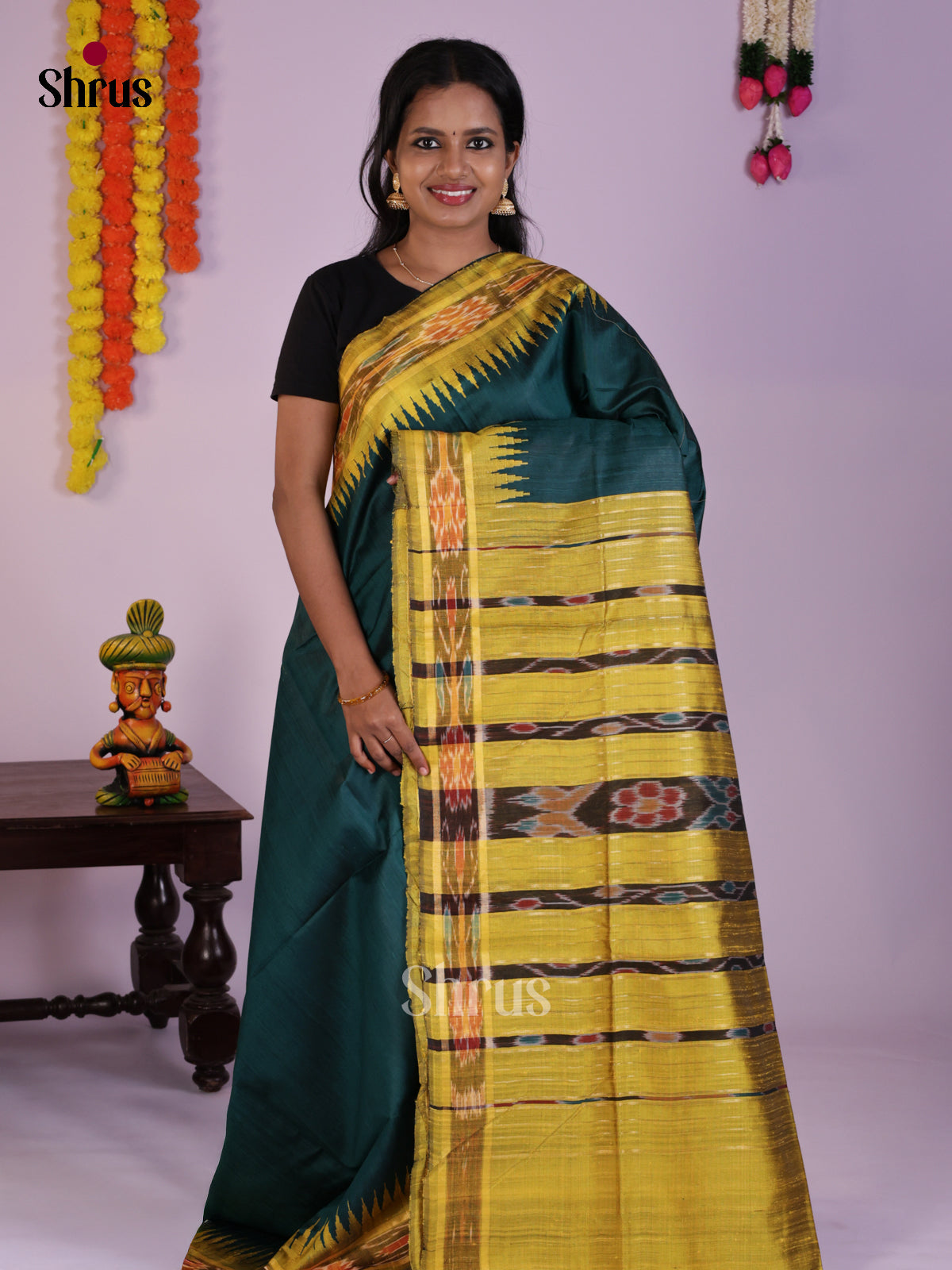 DLS30191 - Raw Silk Saree
