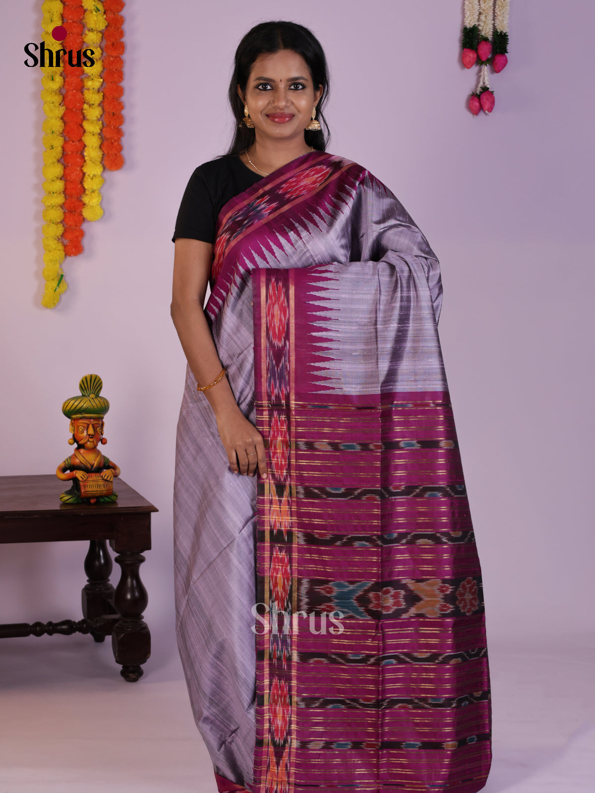 DLS30192 - Raw Silk Saree - Shop on Shrus.com