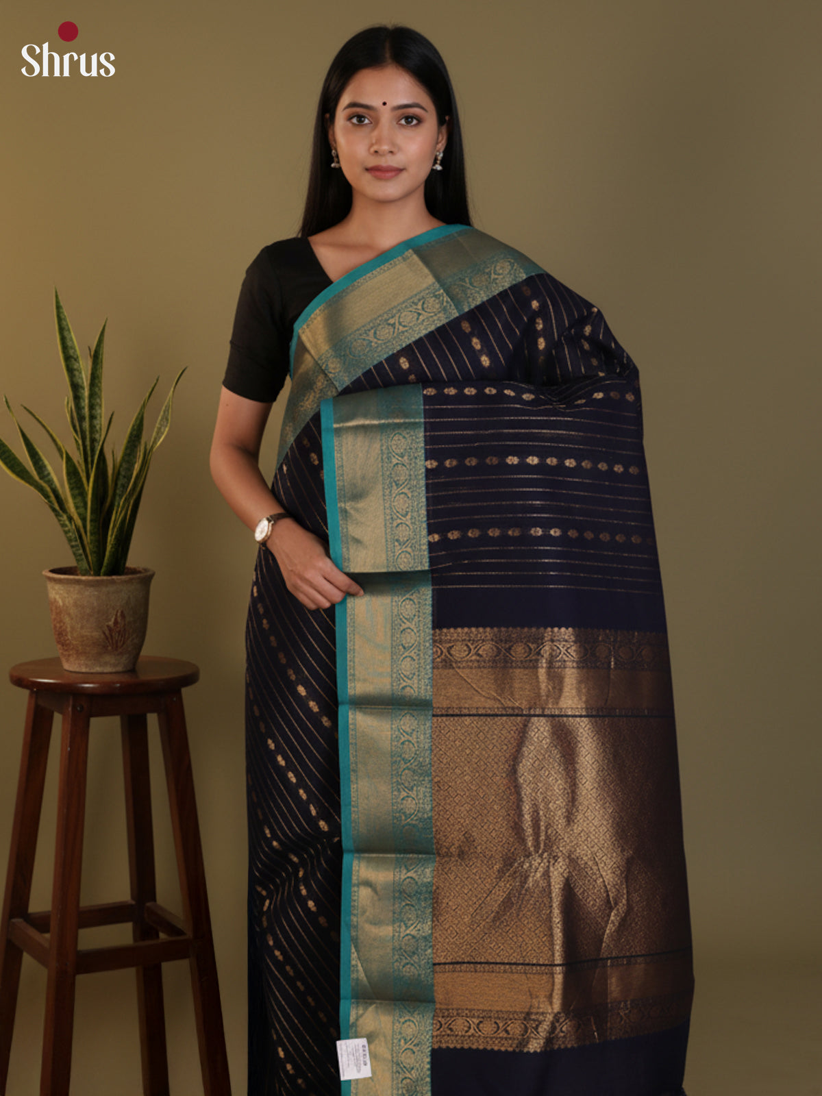 DLS30241 - Chettinad Cotton Saree - Shop on Shrus.com
