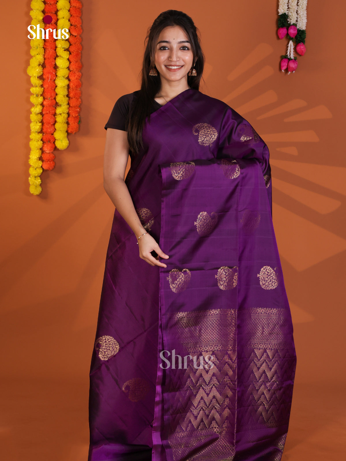 Beautiful Violet Soft Silk Saree with zari paisleys motifs