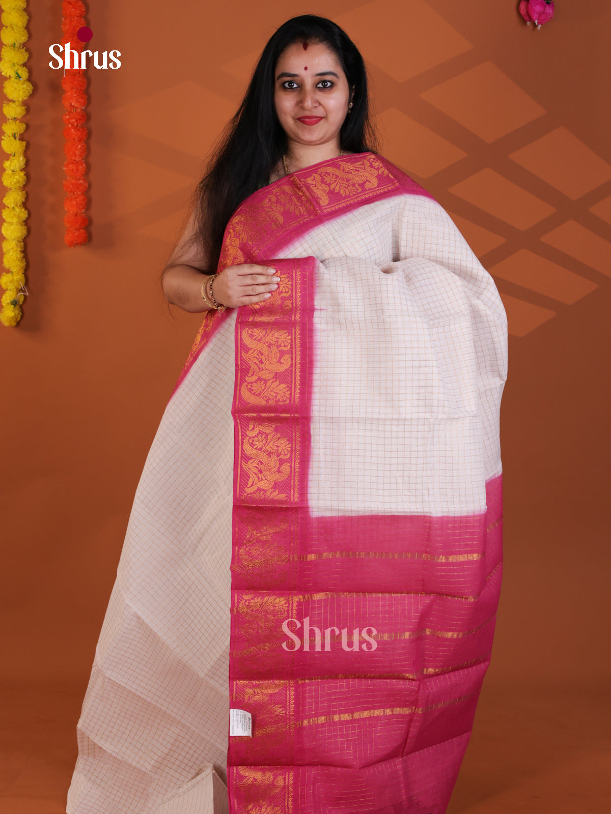DLS31038 - Sungudi Cotton Saree