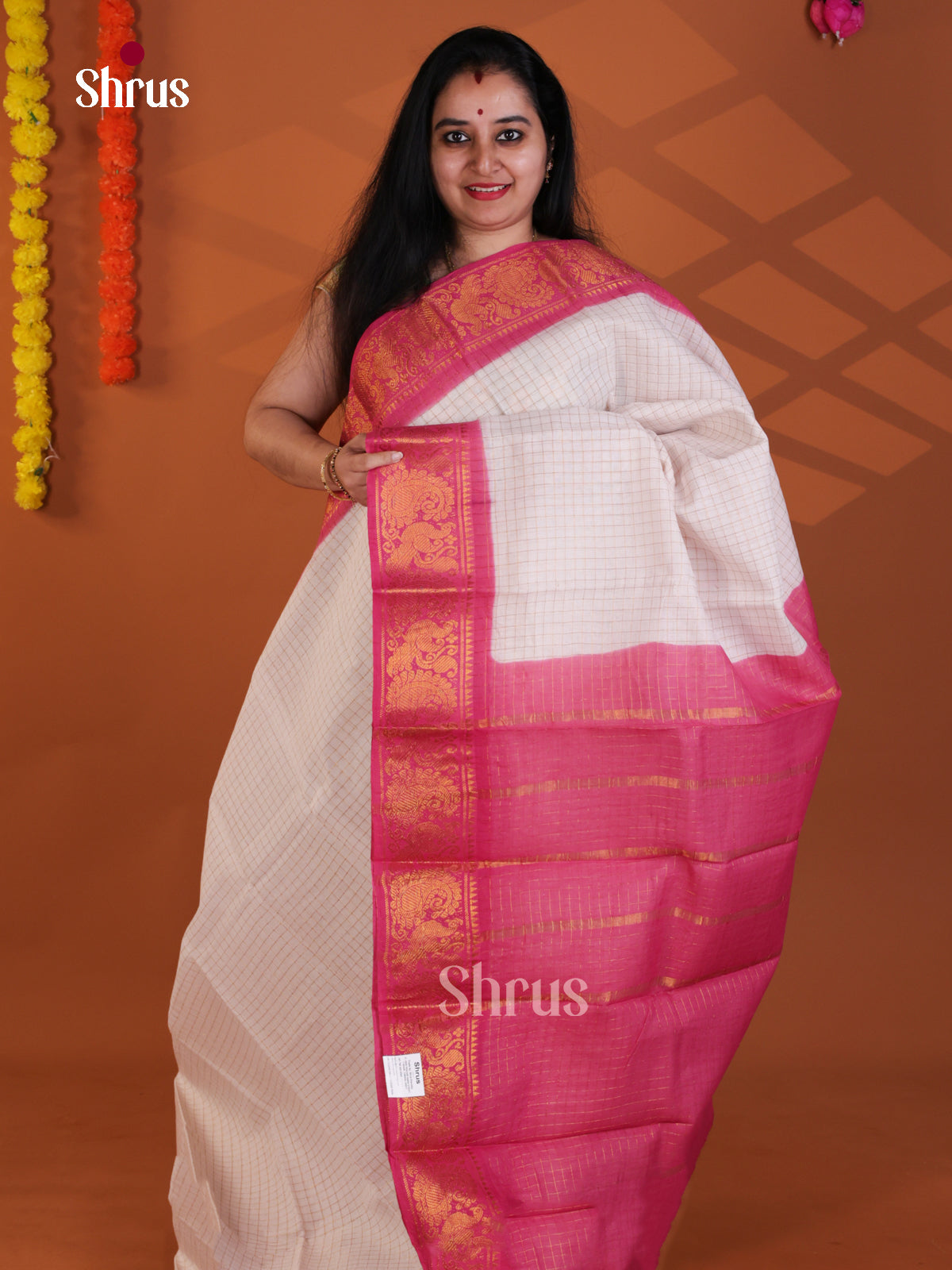 DLS31063 - Sungudi Cotton Saree