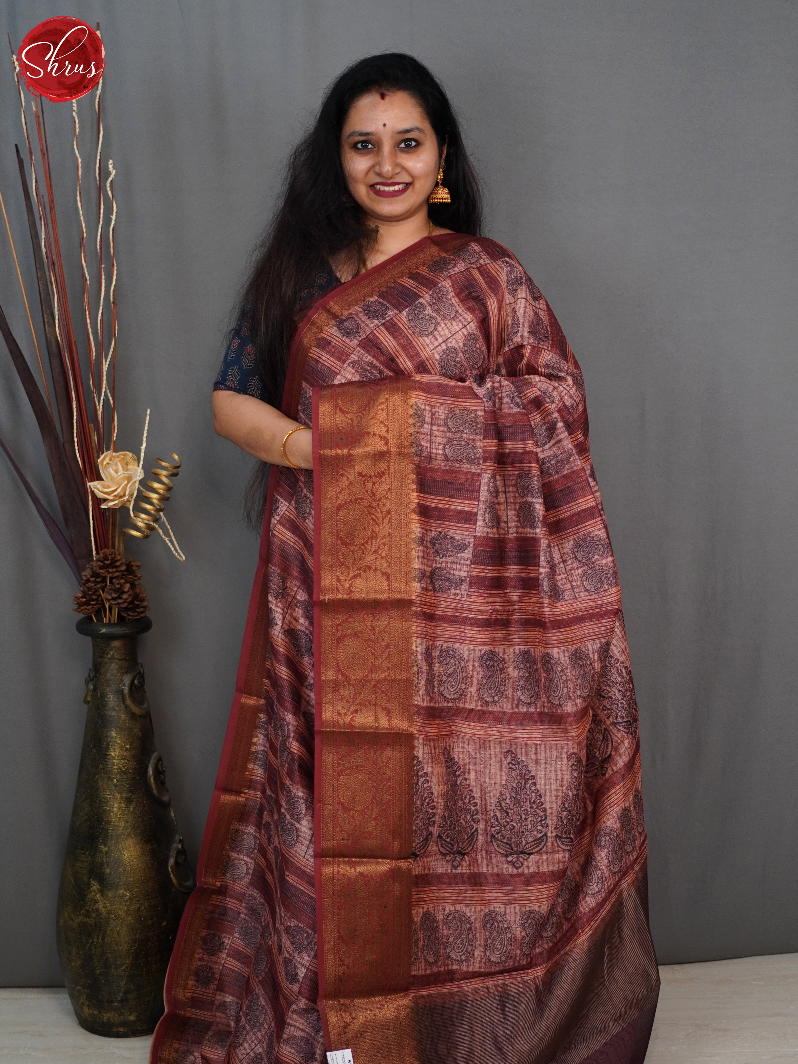 Light Brown & Cream -Semi Chanderi with paisleys print on the body & zari Border - Shop on ShrusEternity.com