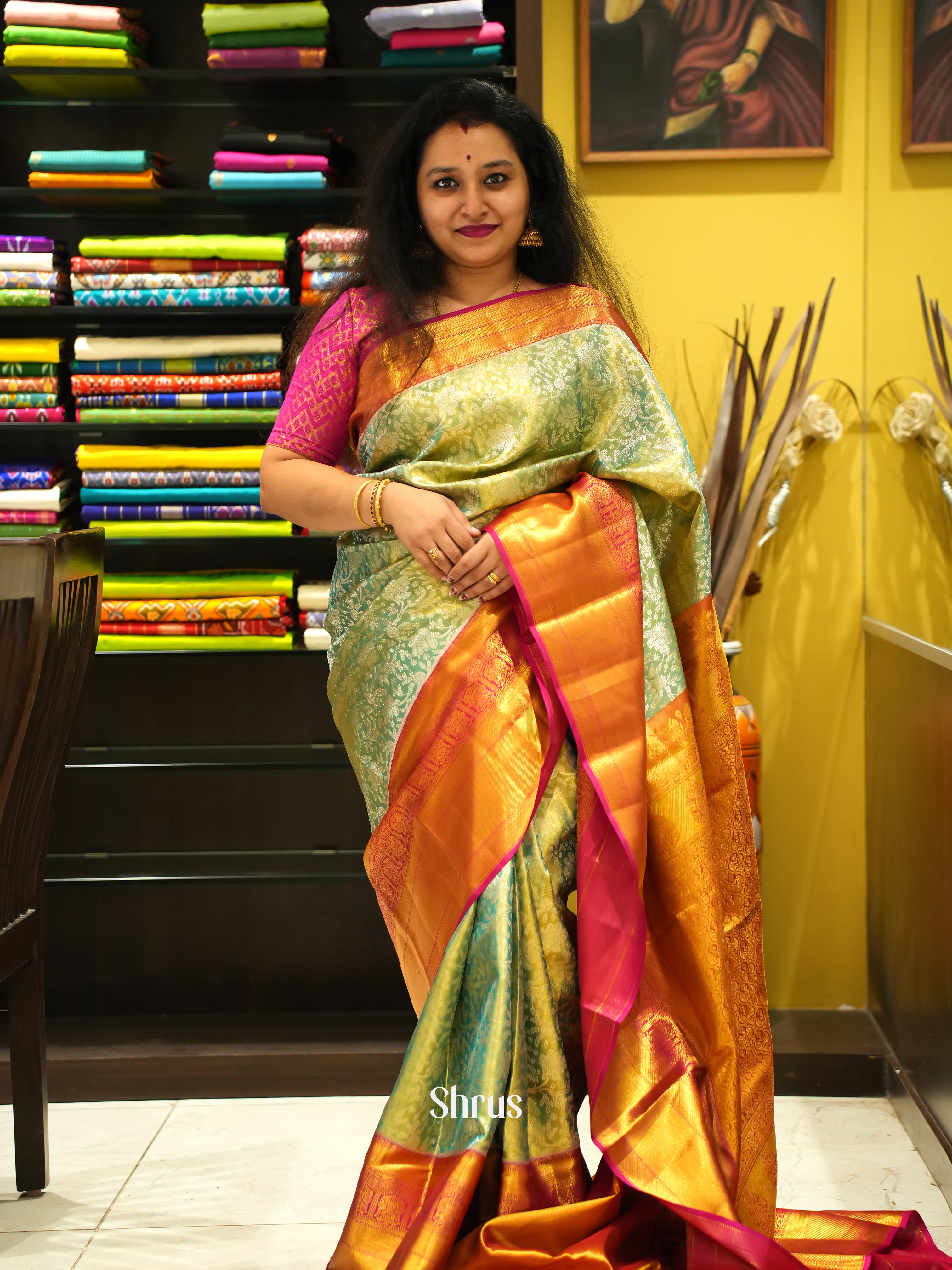 Green & Red - Kanchipuram silk Saree - Shop on ShrusEternity.com