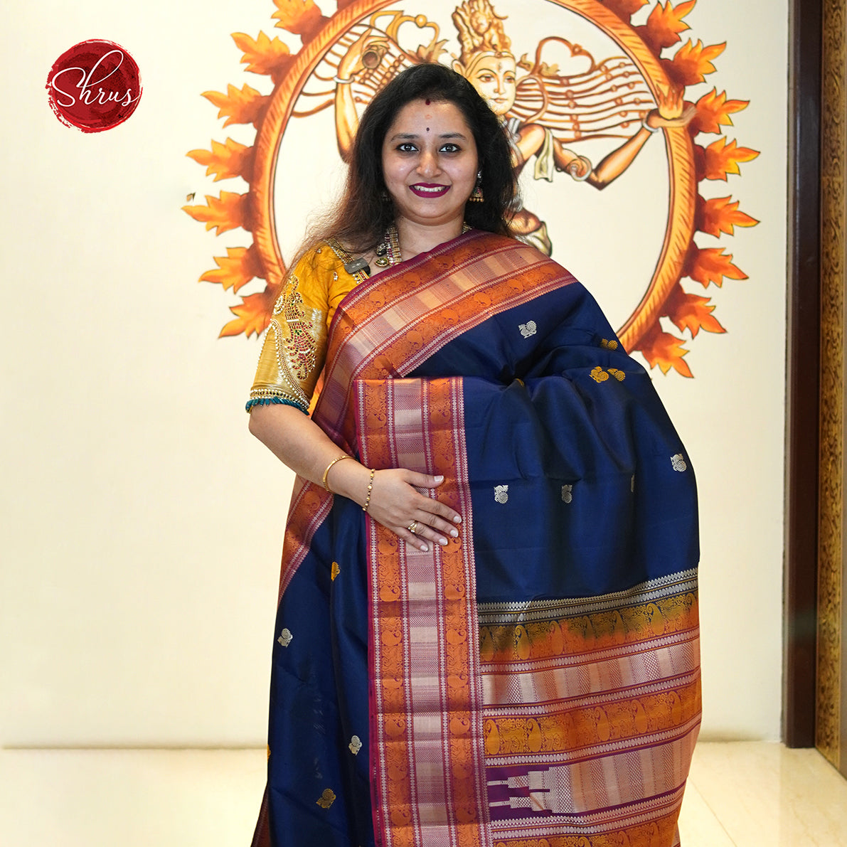 navy Blue and majenta pink-Kanchipuram silk saree - Shop on ShrusEternity.com