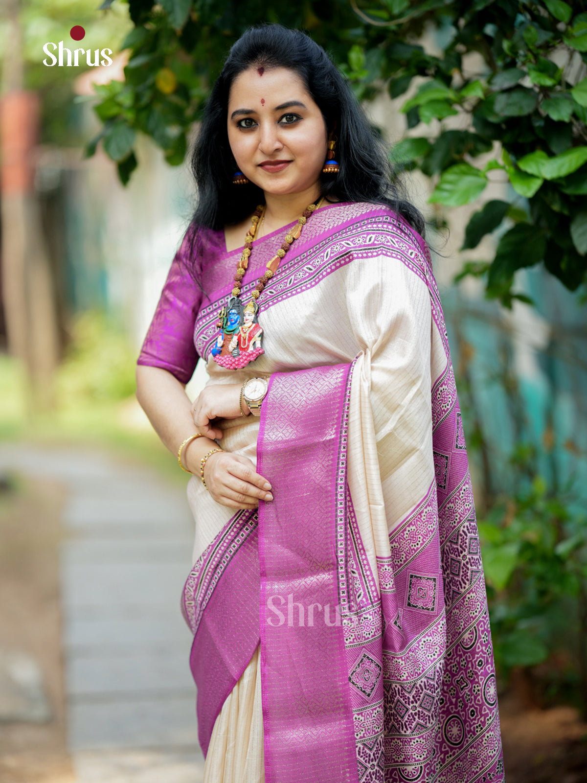 EAS30468 - Semi Crepe - Saree - Shop on Shrus.com