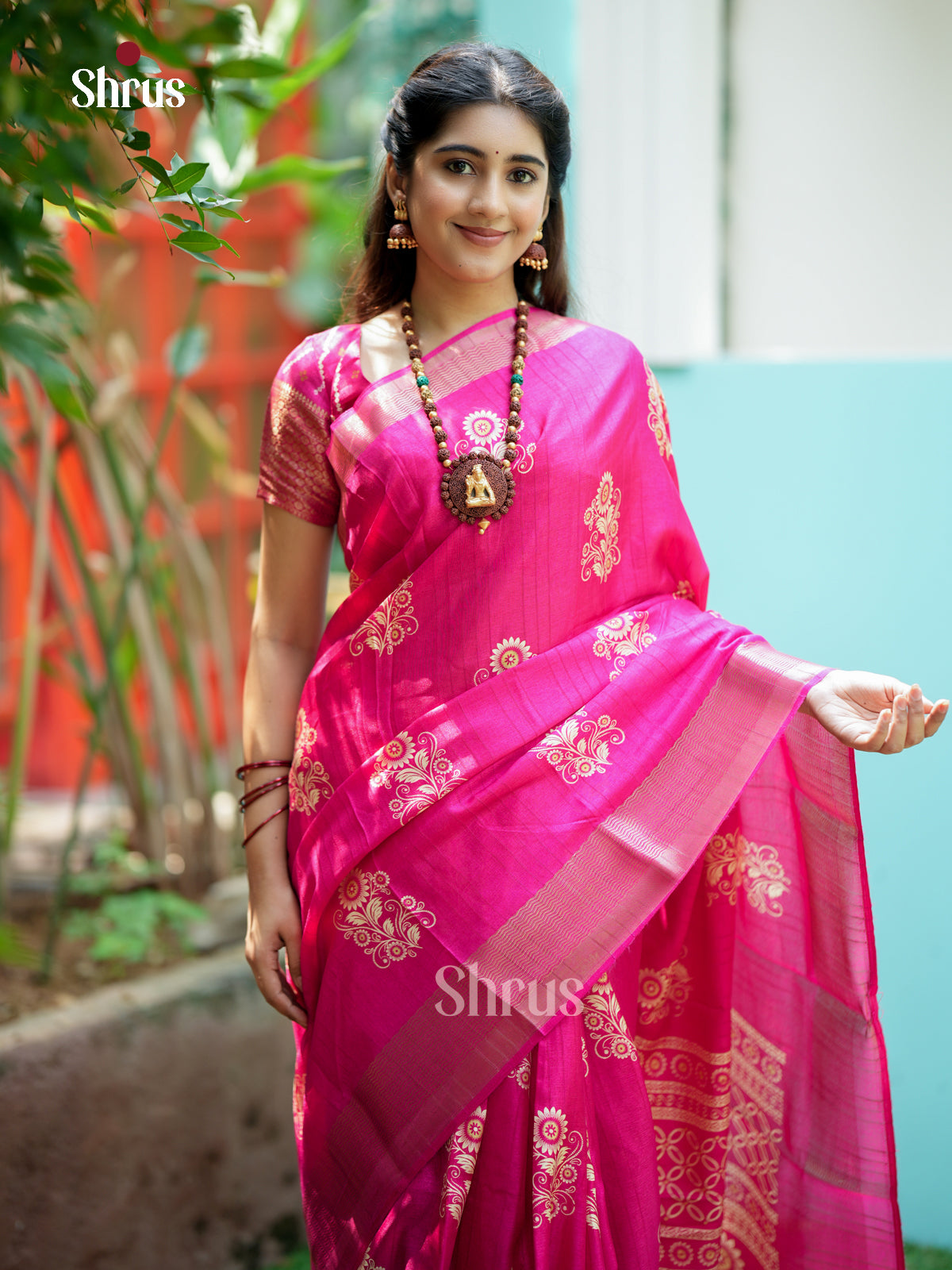 Pink - Semi Crepe - Saree- EAS30558 - Shop on Shrus.com