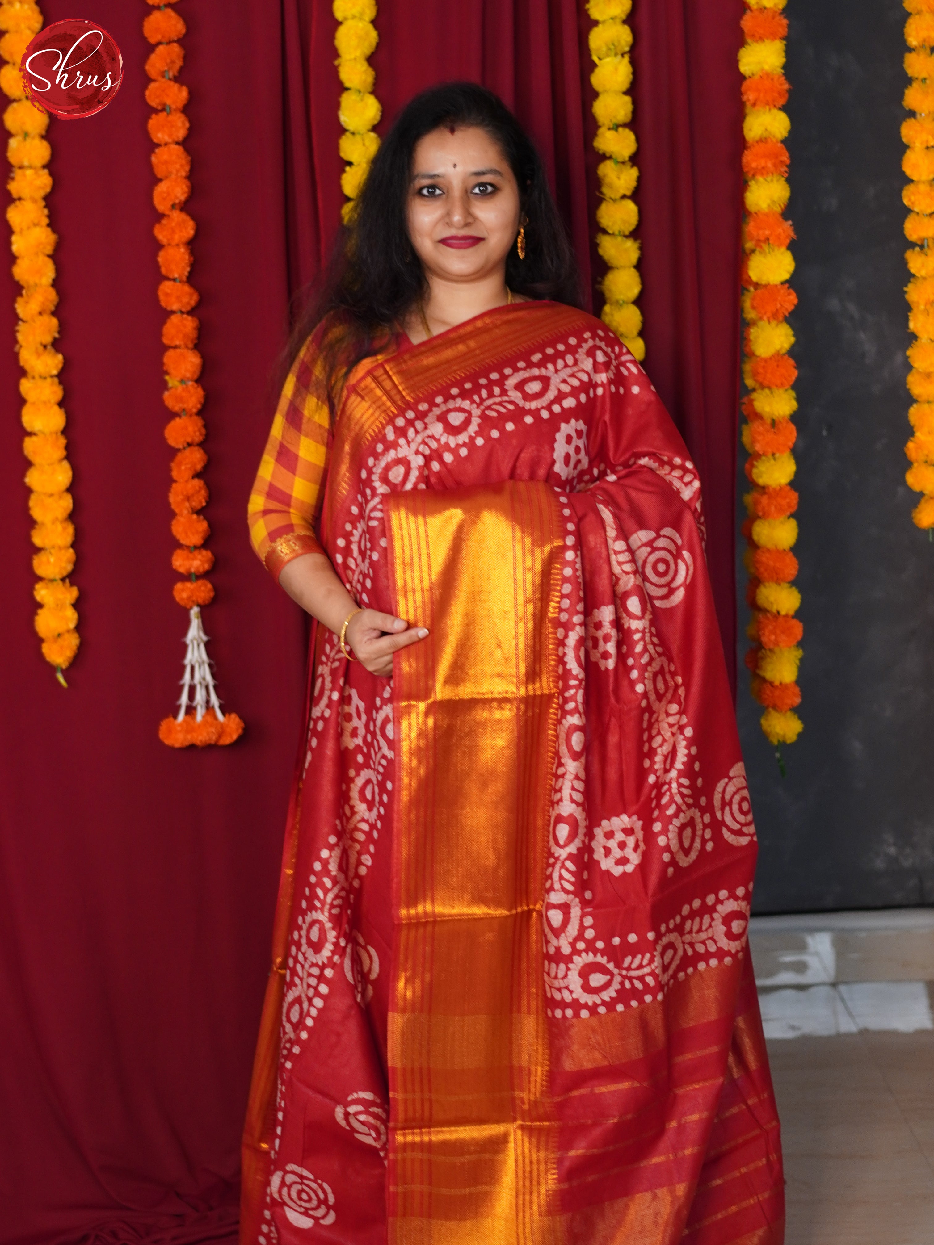 Red(Single Tone) - Bhatik Saree - Shop on ShrusEternity.com