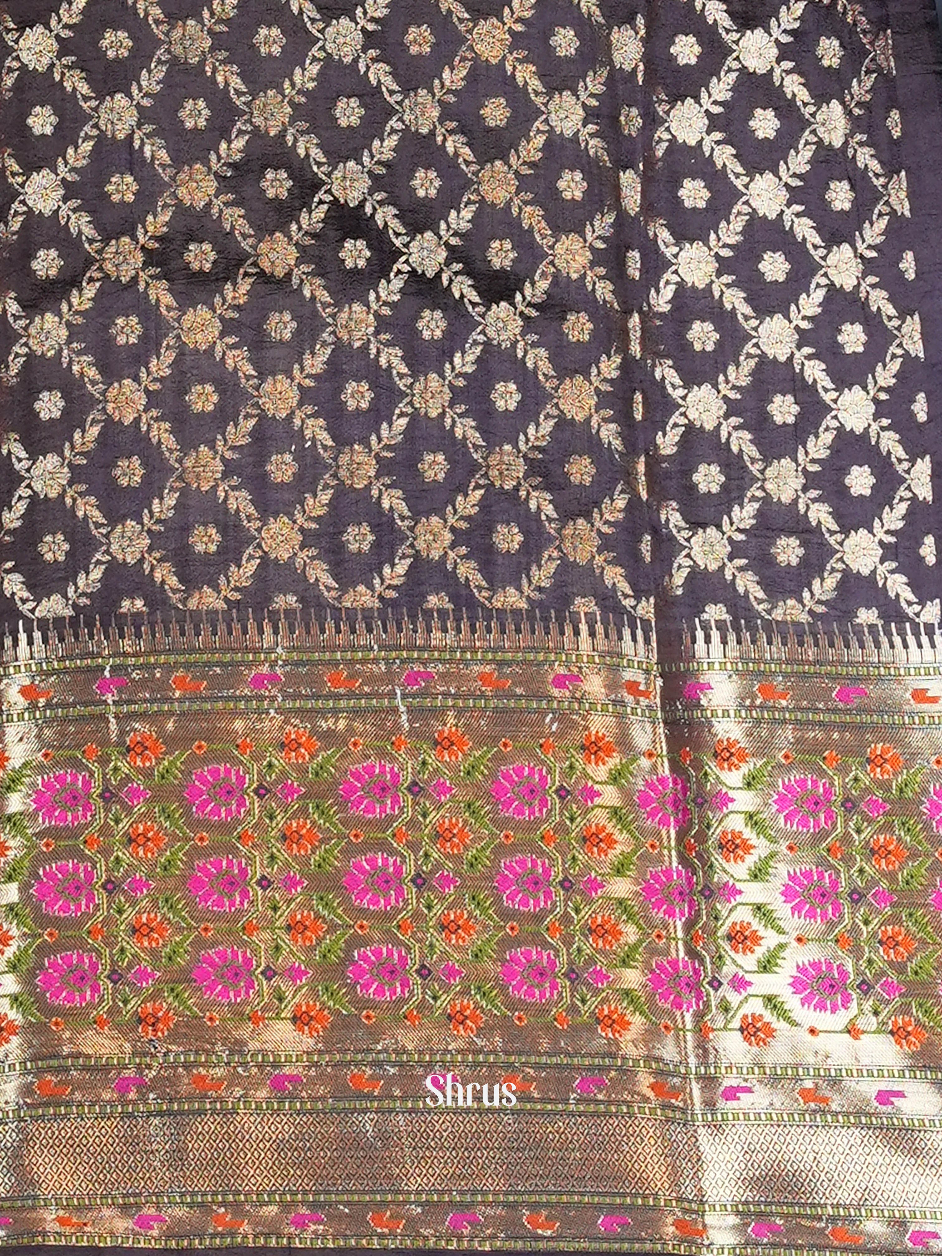 Black - Chiniya Silk