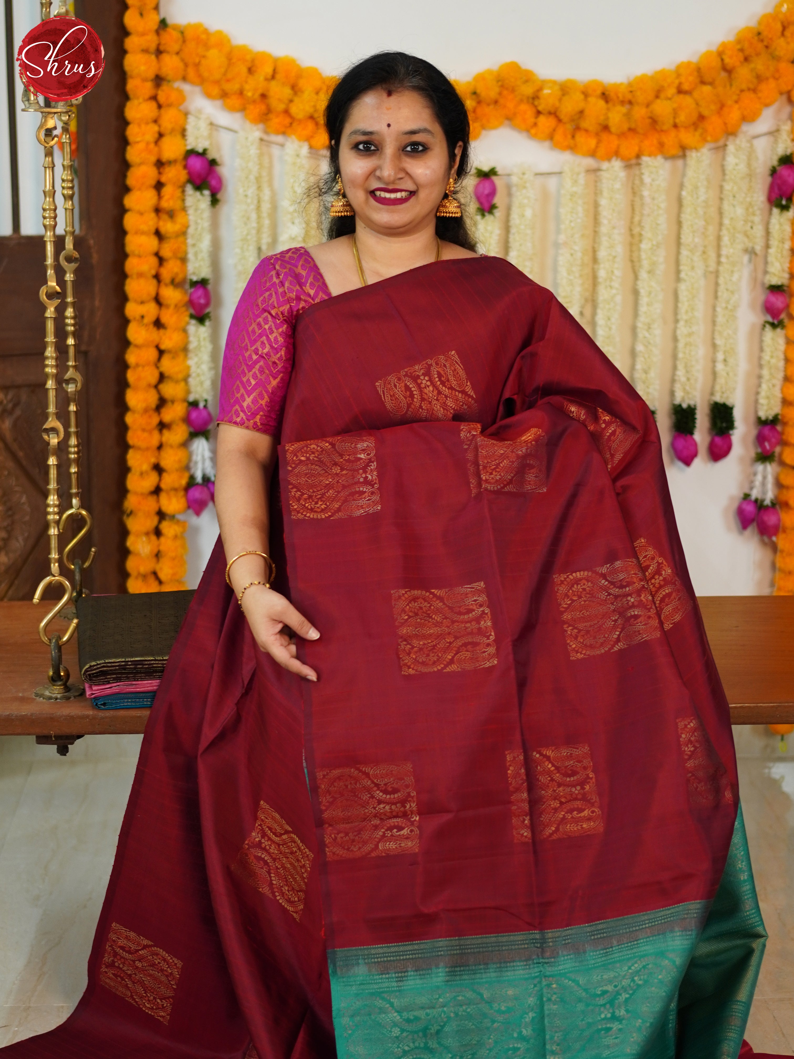 Arakku Maroon & Green- Soft silk Saree - Shop on ShrusEternity.com