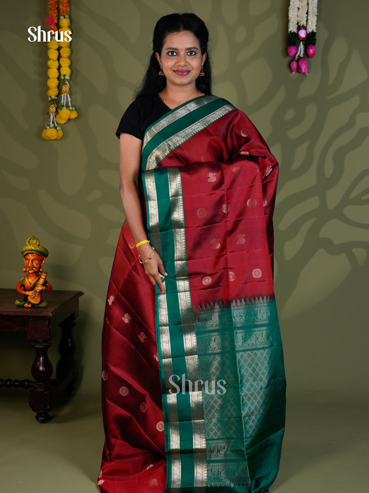 Buy Majestic Deep Maroon Silk Saree With Silver Buttas, Green Rettapet Border & Brocade Pallu