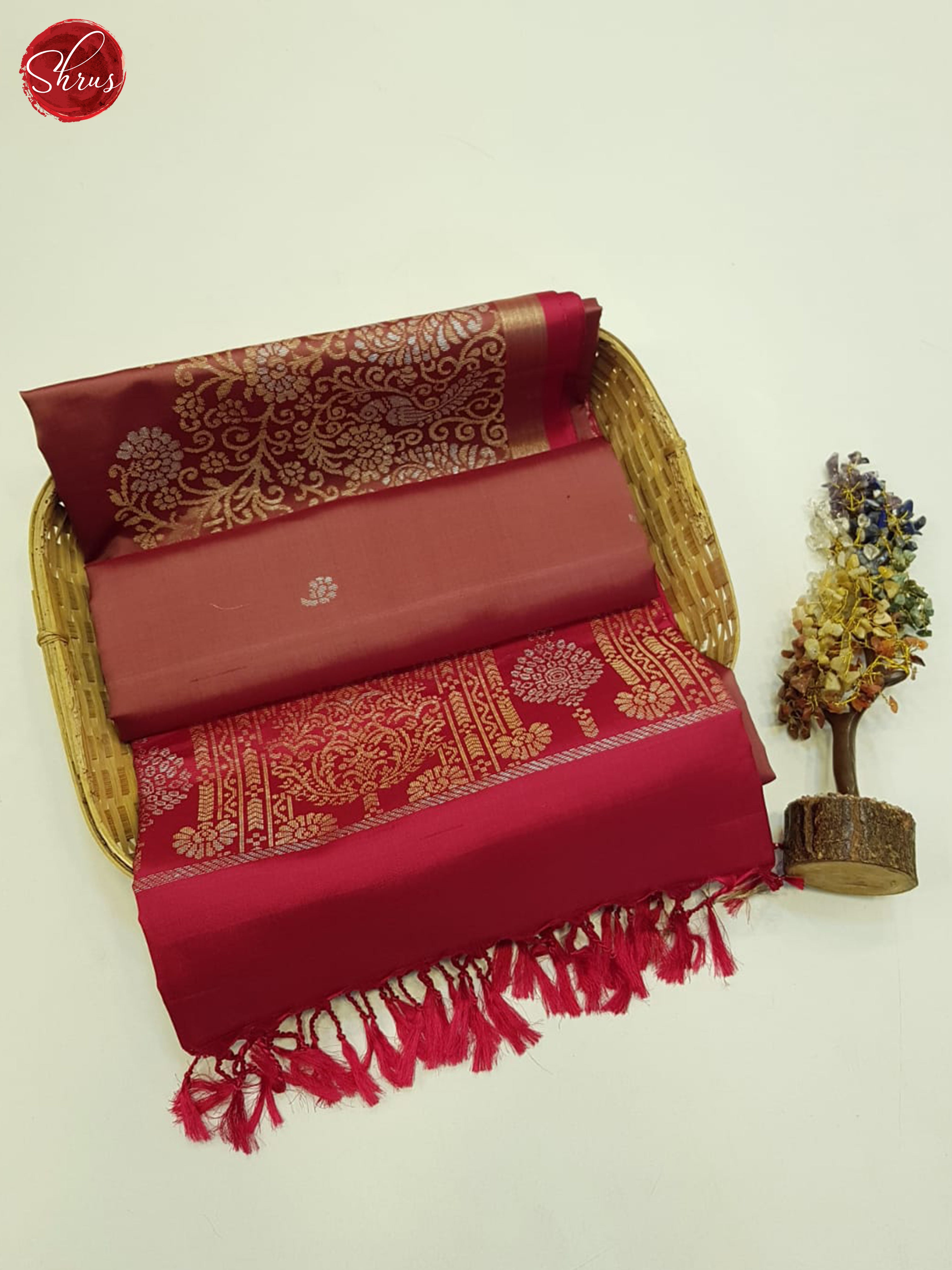 Timeless Deep Maroon Soft Silk Sarees With Small Buttas, Zari Woven Border & Brocade Pallu