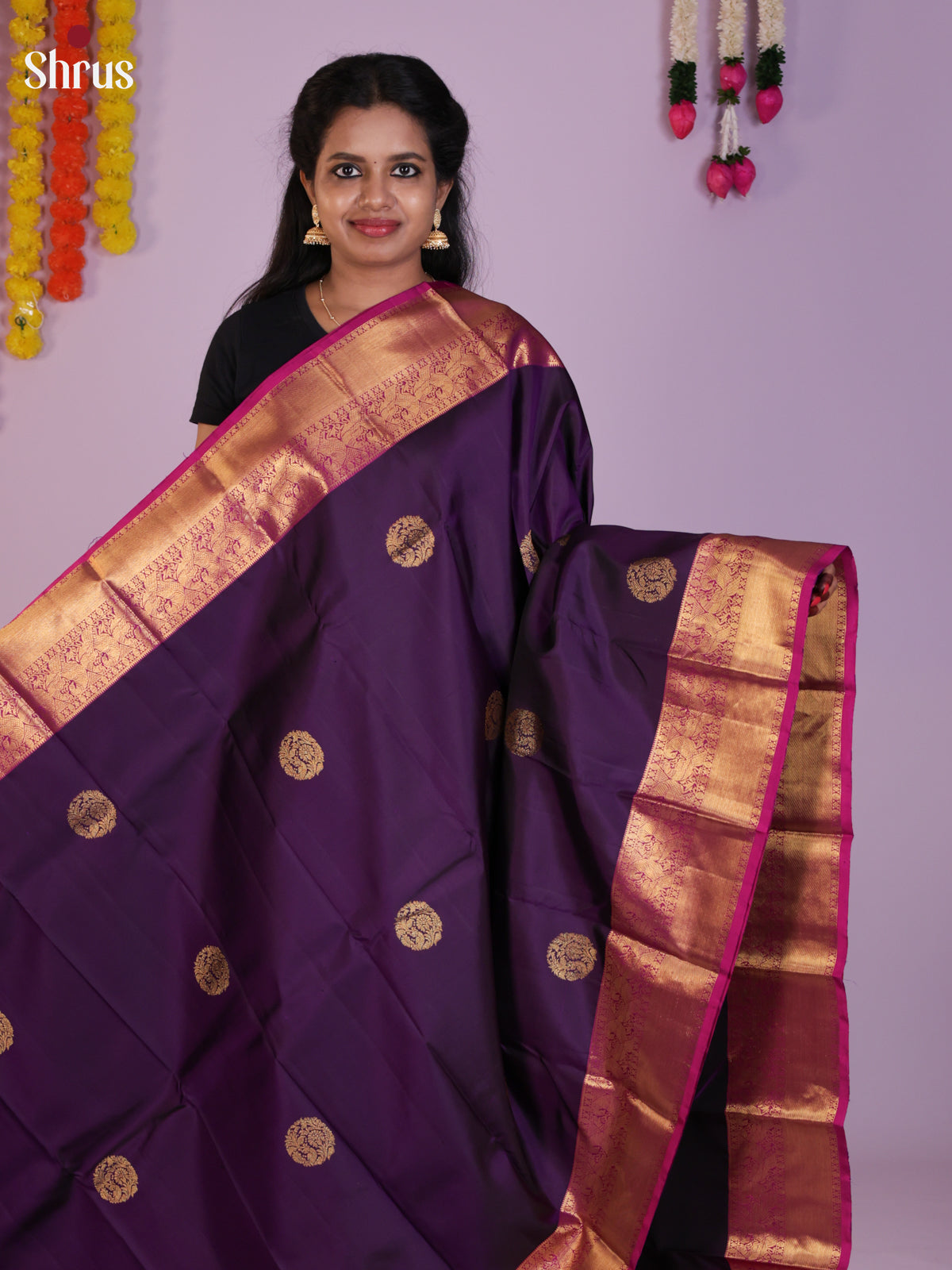 Buy Enchanting Deep Purple Kanchipuram Saree with Round Floral Motifs & Pink Zari Border