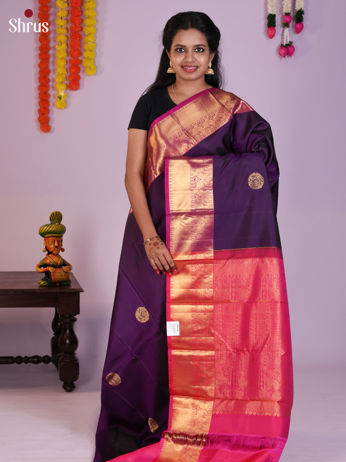 Buy Enchanting Deep Purple Kanchipuram Silk Saree with Round Floral Motifs & Pink Zari Border