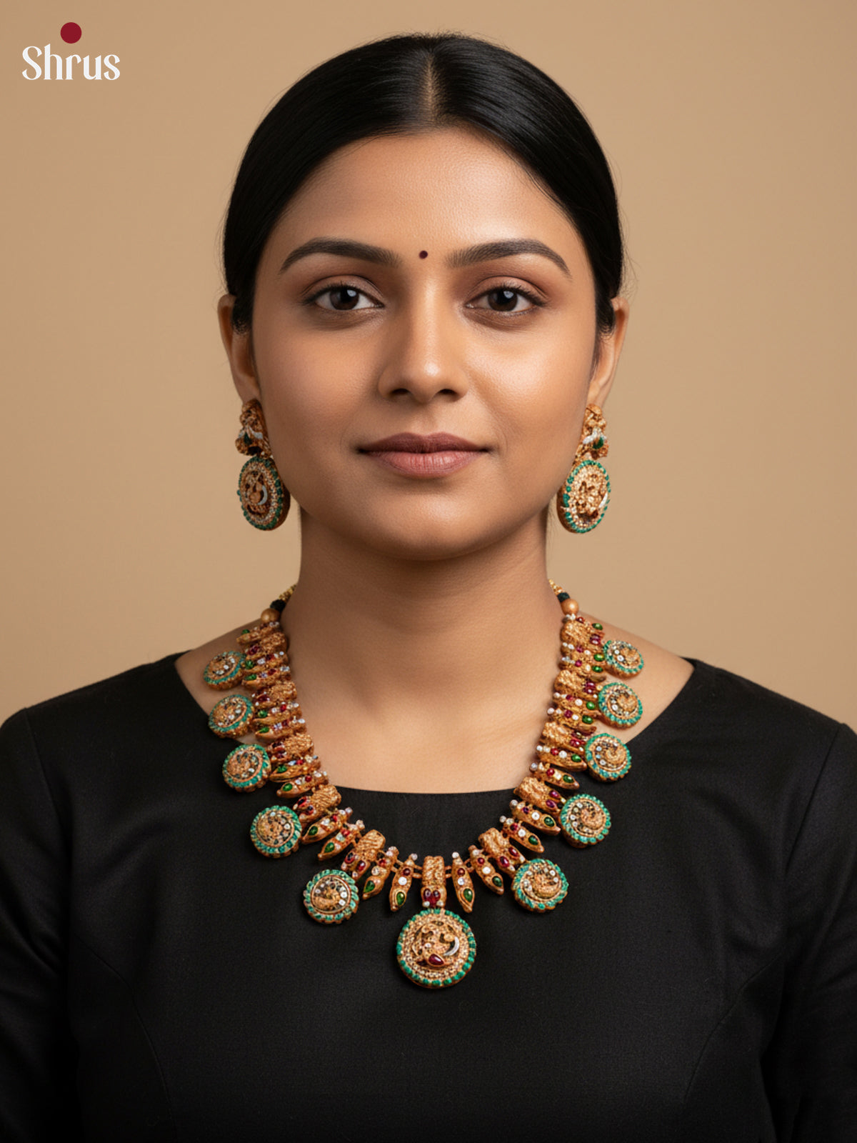 Hand crafted Gutta pulusu Terracotta Set  with kemp stones -EAJ16004