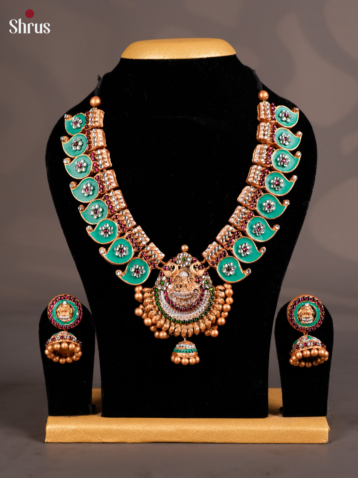 EAJ16032 - Terracotta Set