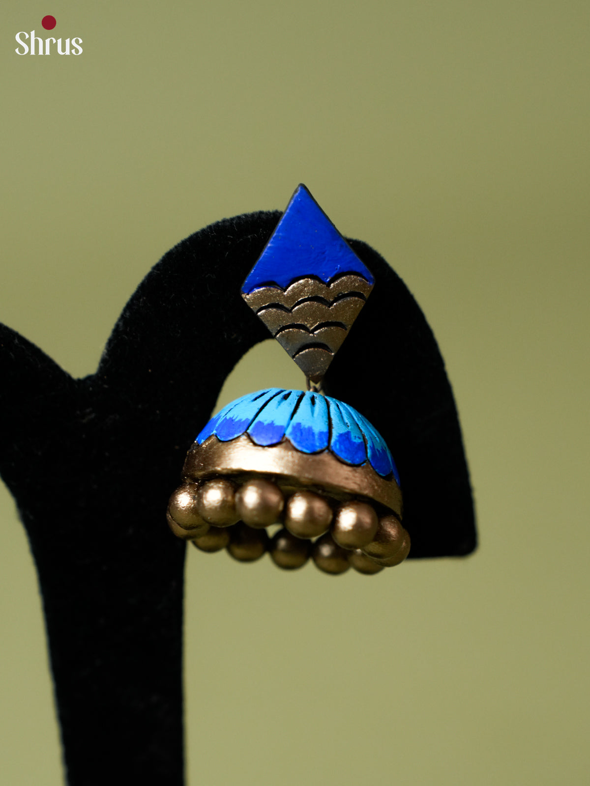 EAJ22005 - Earning - Saree - Shop on Shrus.com