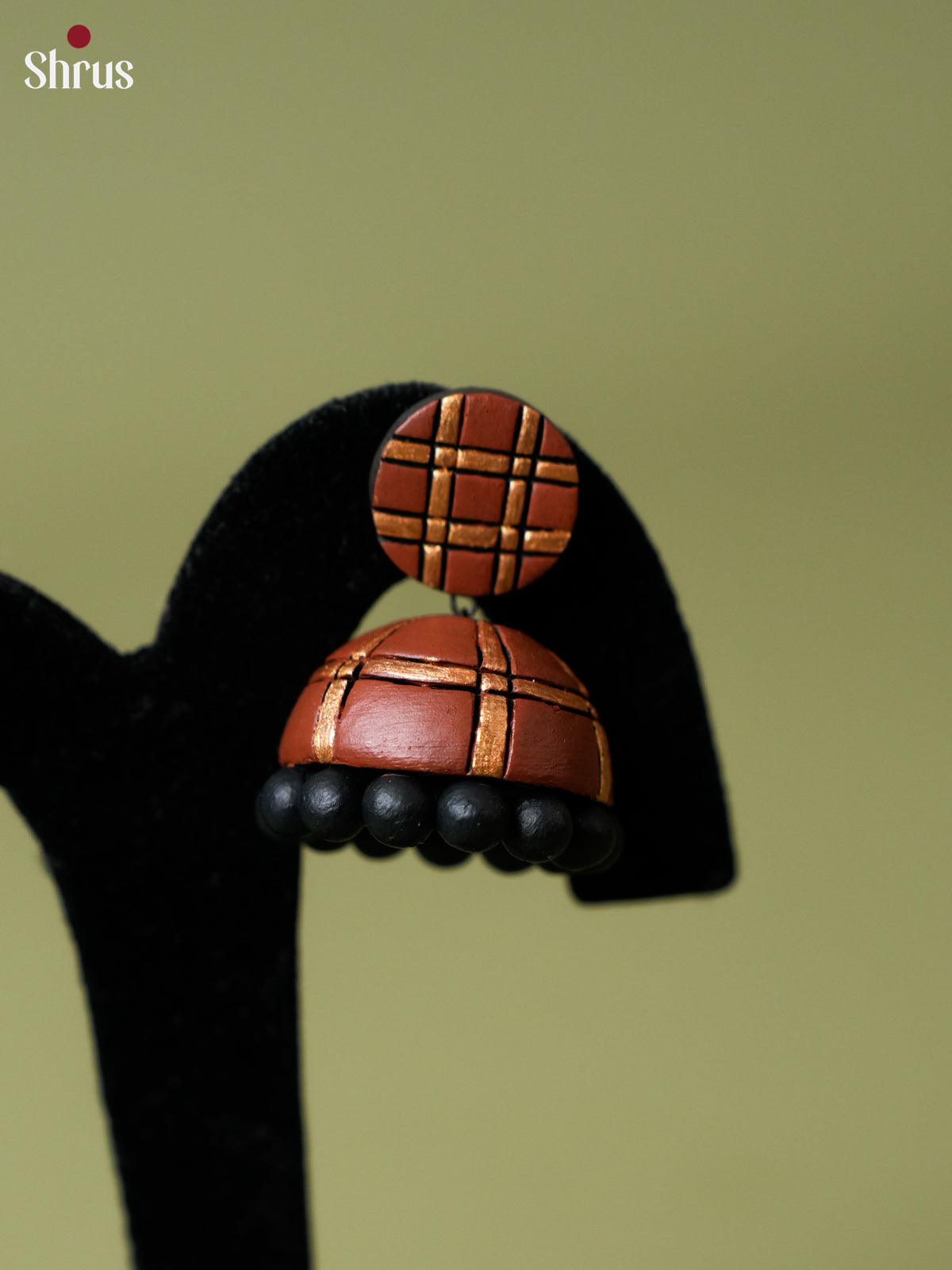 EAJ22011 - Earning - Saree - Shop on Shrus.com