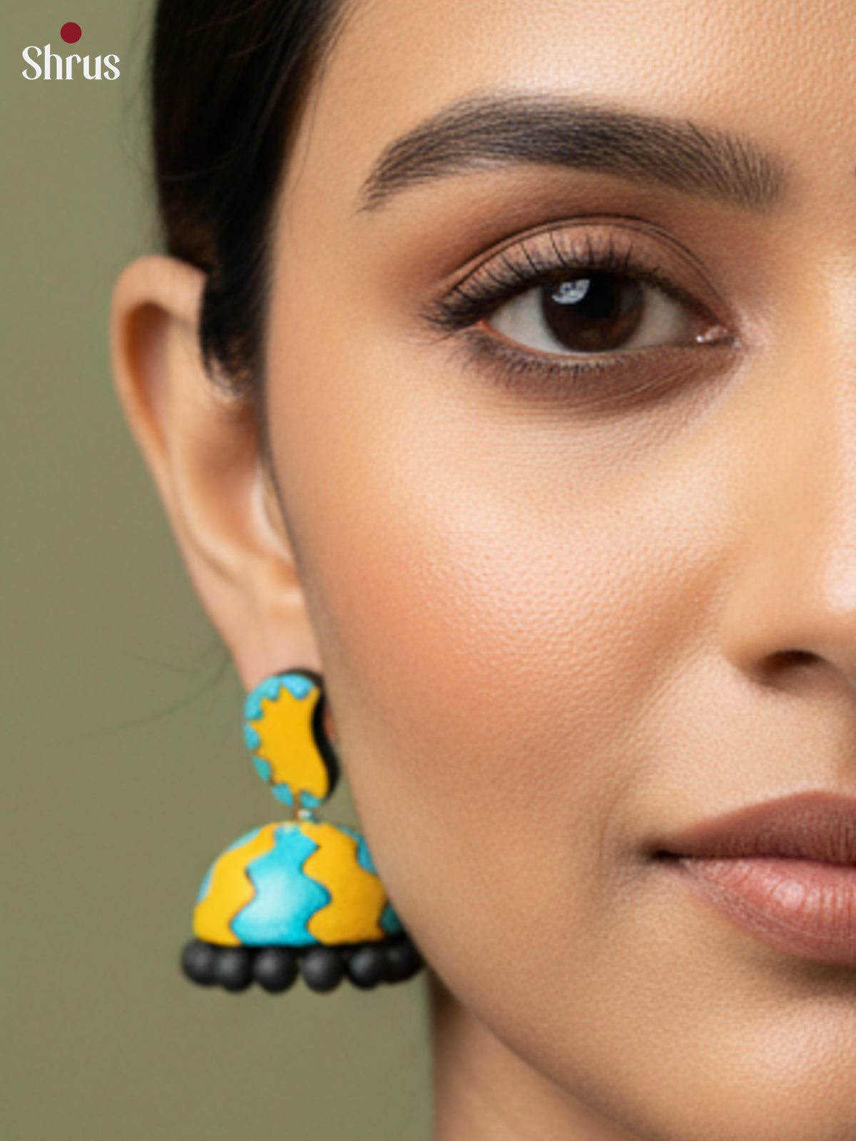 EAJ22023 - Earning - Saree - Shop on Shrus.com