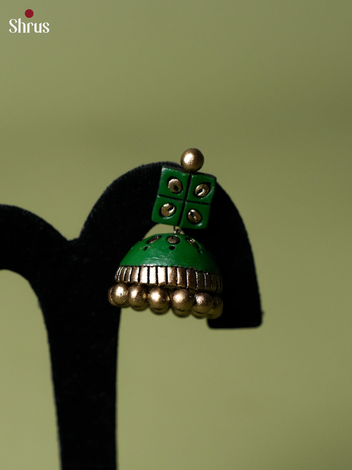 EAJ22027 - Earning - Saree - Shop on Shrus.com