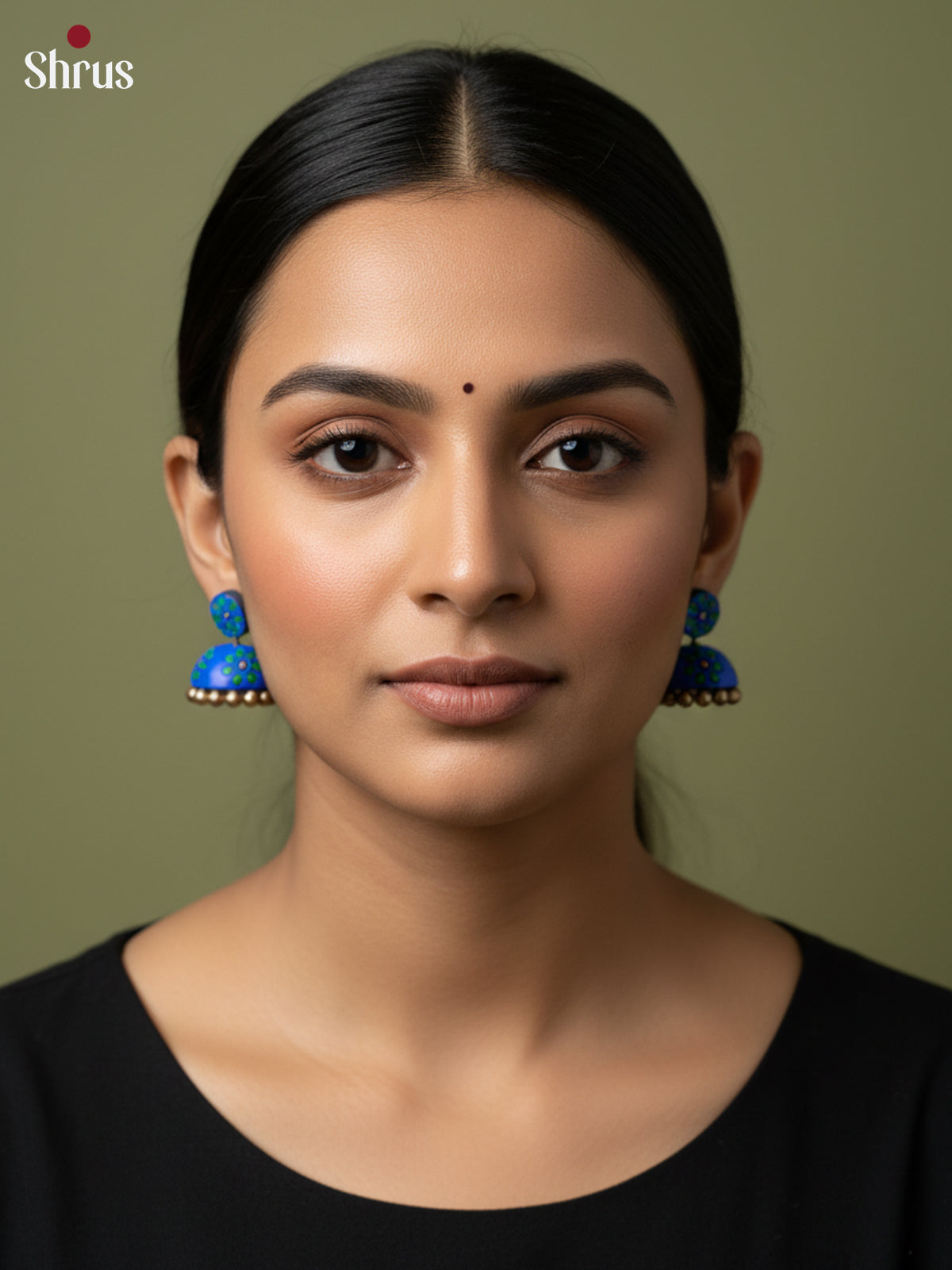 EAJ22031 - Earning - Saree - Shop on Shrus.com