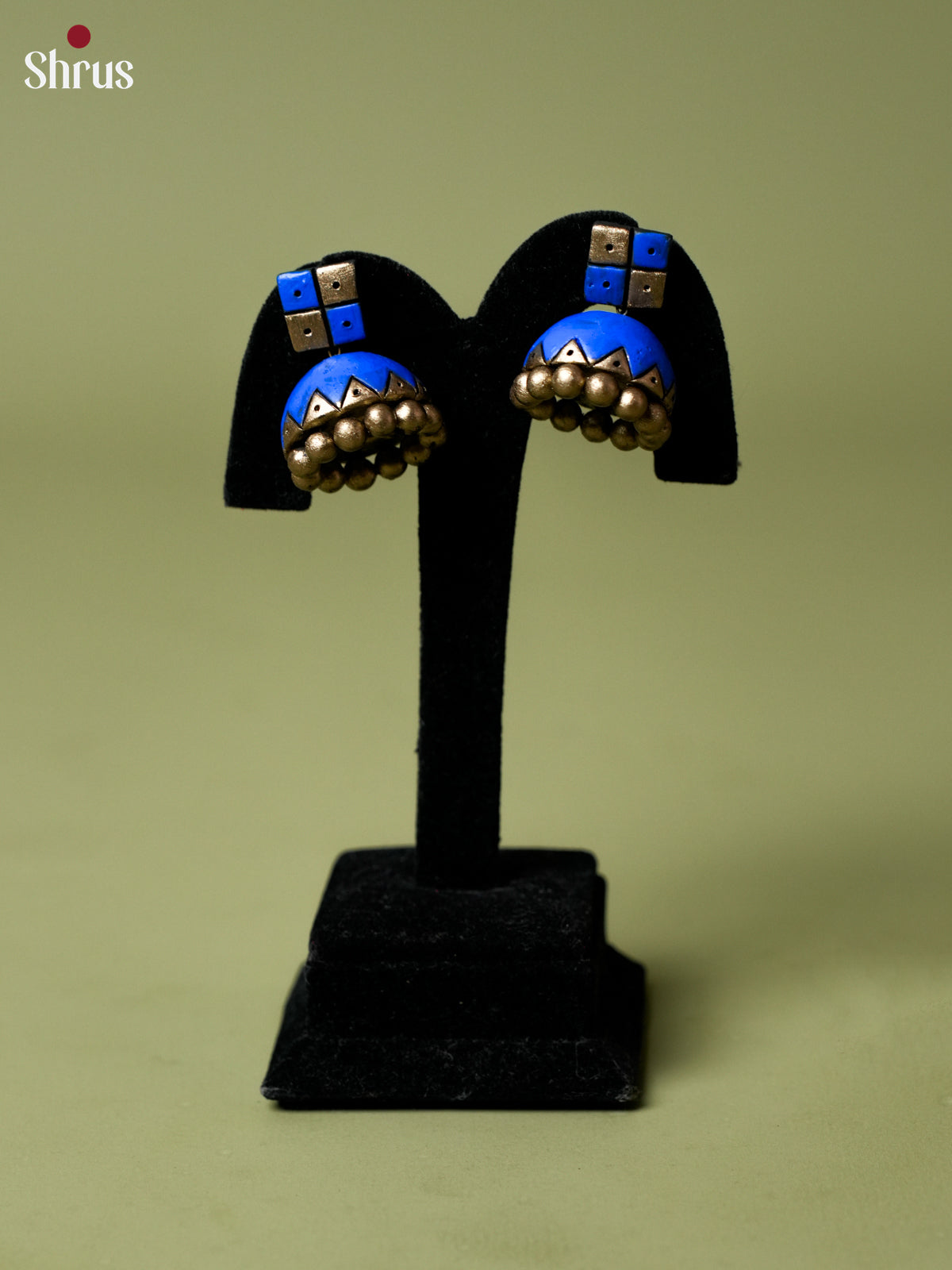 EAJ22039 - Earning - Saree - Shop on Shrus.com