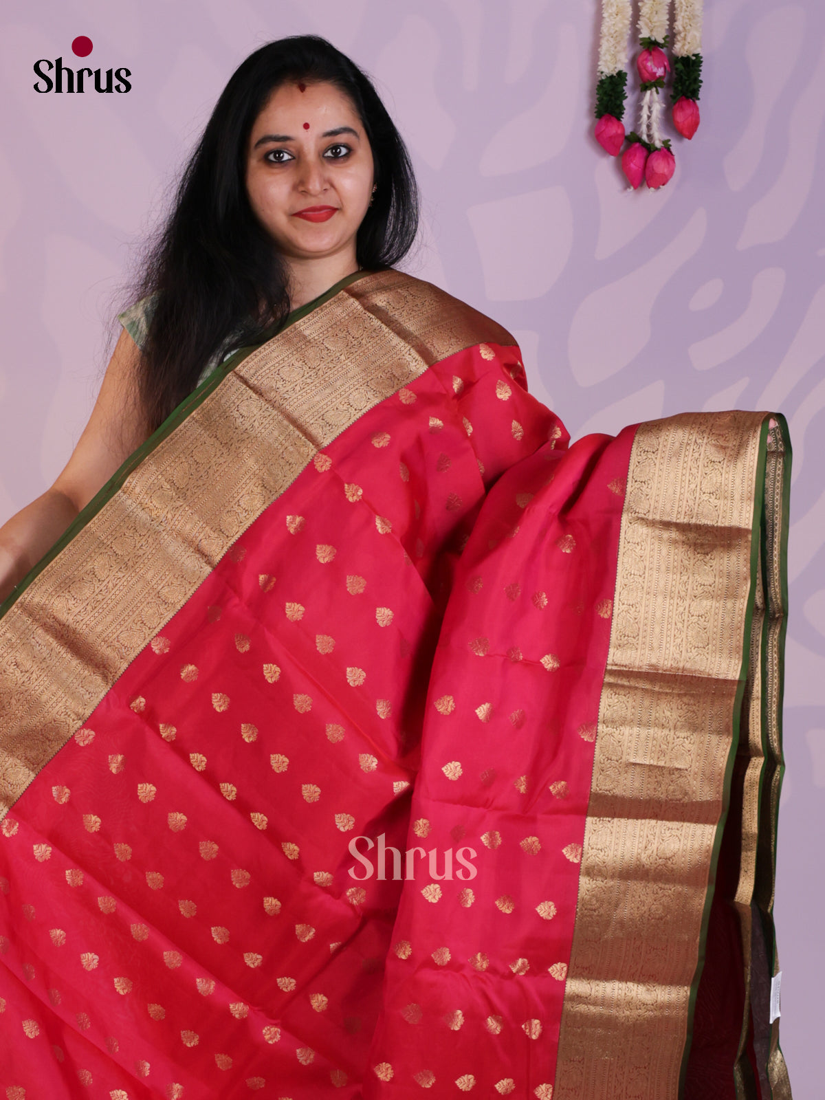 EAS03042 - Kanchipuram Butta design Saree