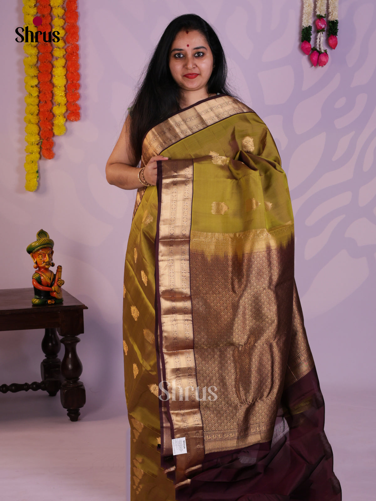 EAS03057 - Kanchipuram Butta design Saree - Shop on Shrus.com