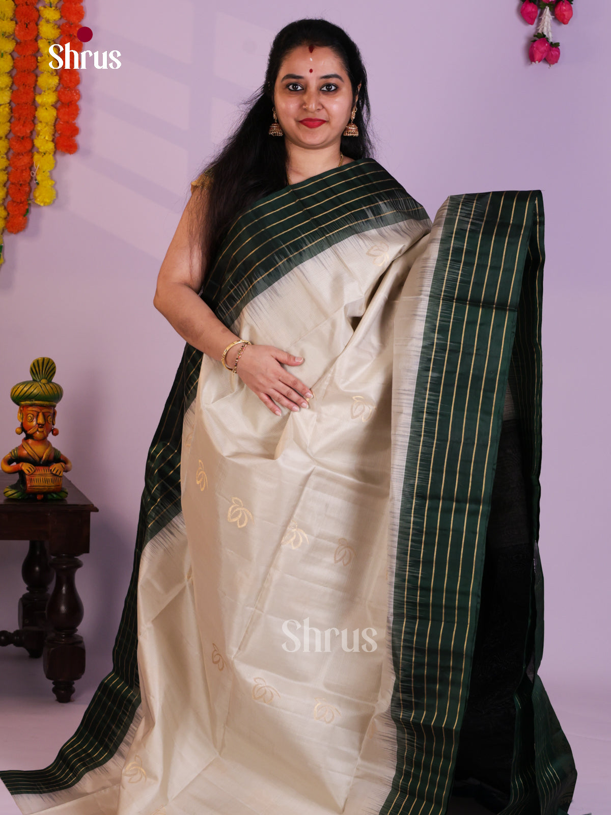 EAS08030 - Soft Silk Saree - Shop on Shrus.com