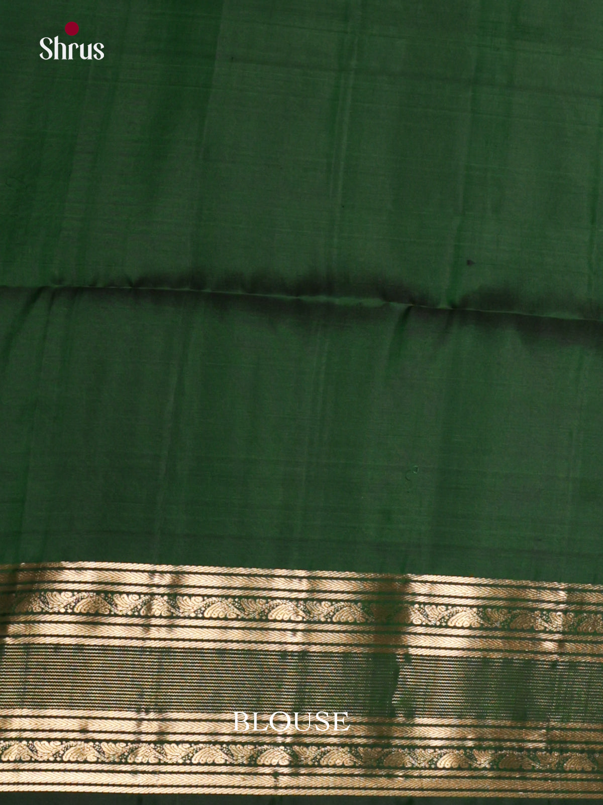 Beautiful Red  & Green  Soft Silk Saree gleams with zari buttas & Rettaipte Border - EAS08079 - Shop on Shrus.com