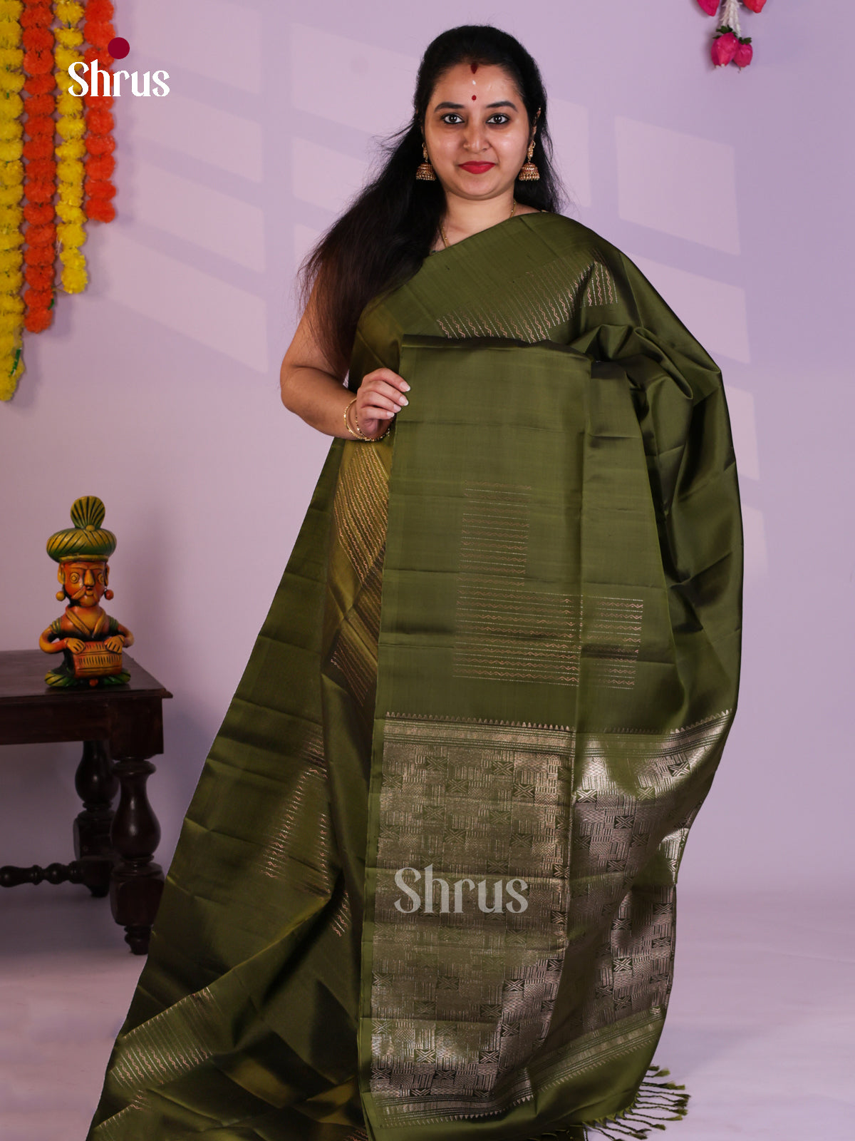 EAS08148 - Soft Silk (HR) Saree - Shop on Shrus.com
