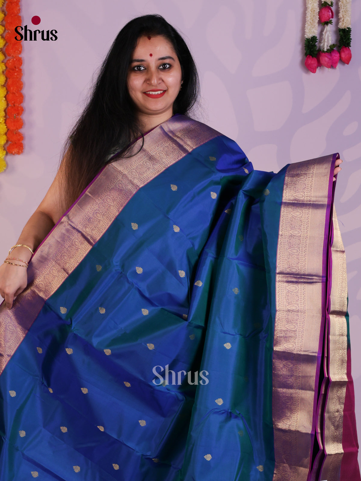 EAS08233 - Kanchipuram silk Saree