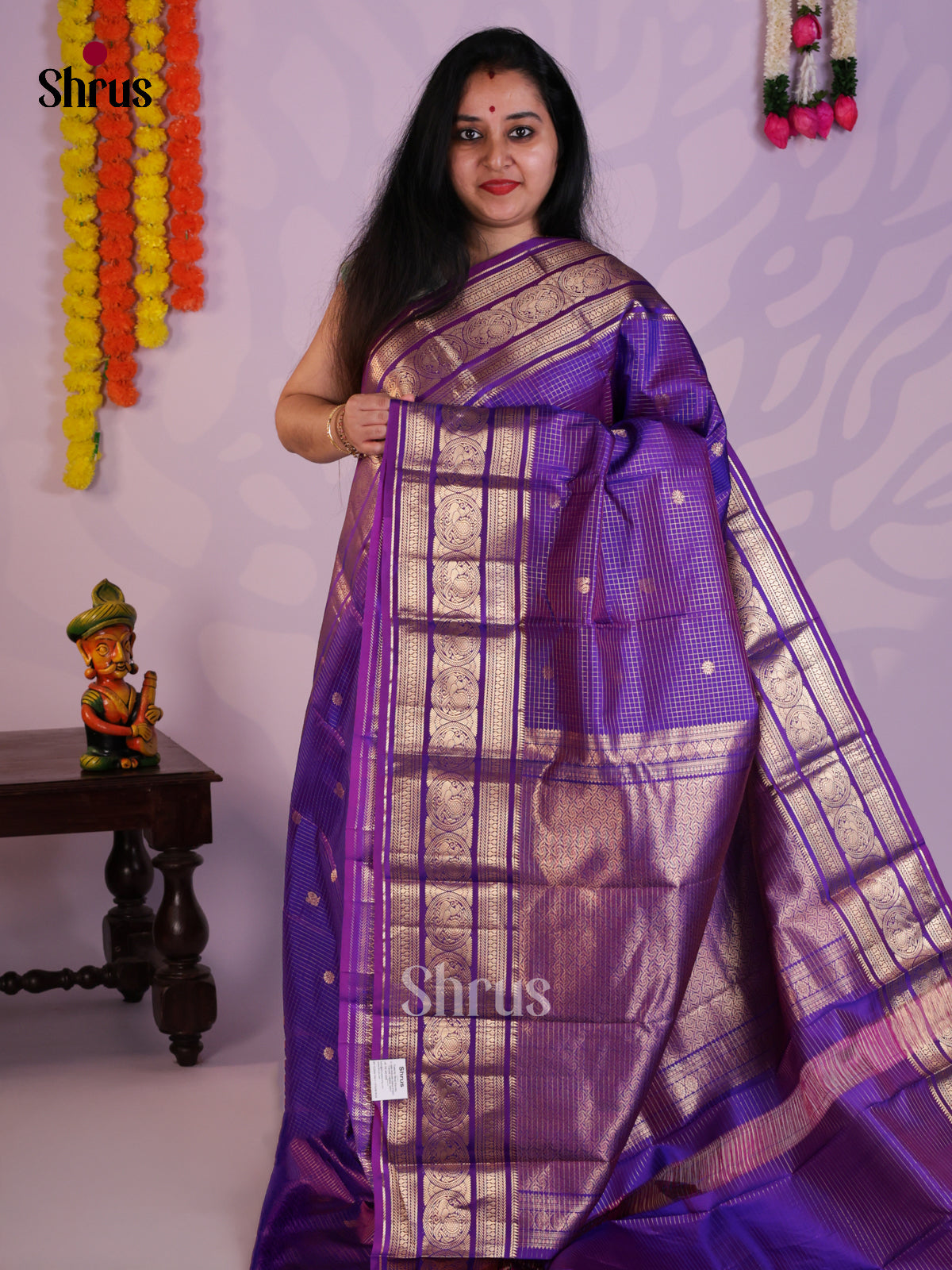 EAS08255 - Kanchipuram silk Saree