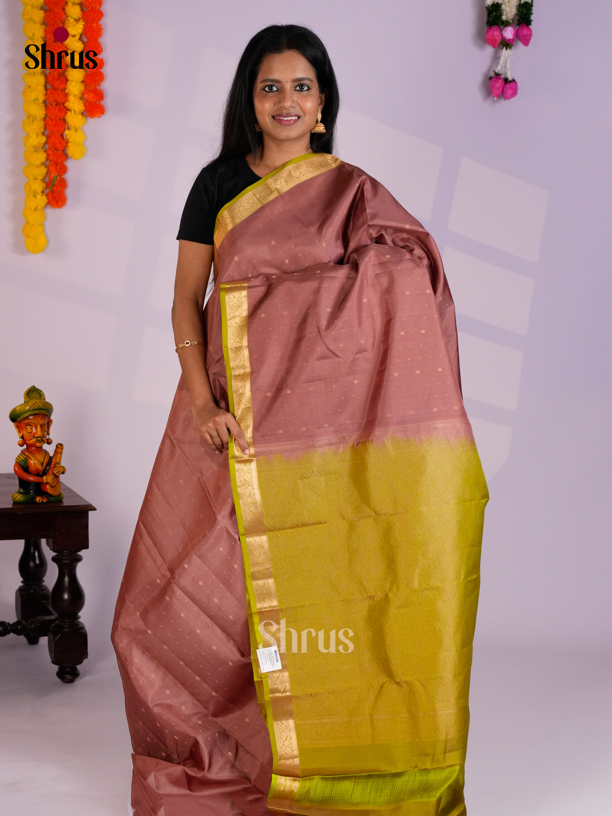 EAS09007 - Kanchipuram-halfpure Saree - Shop on Shrus.com