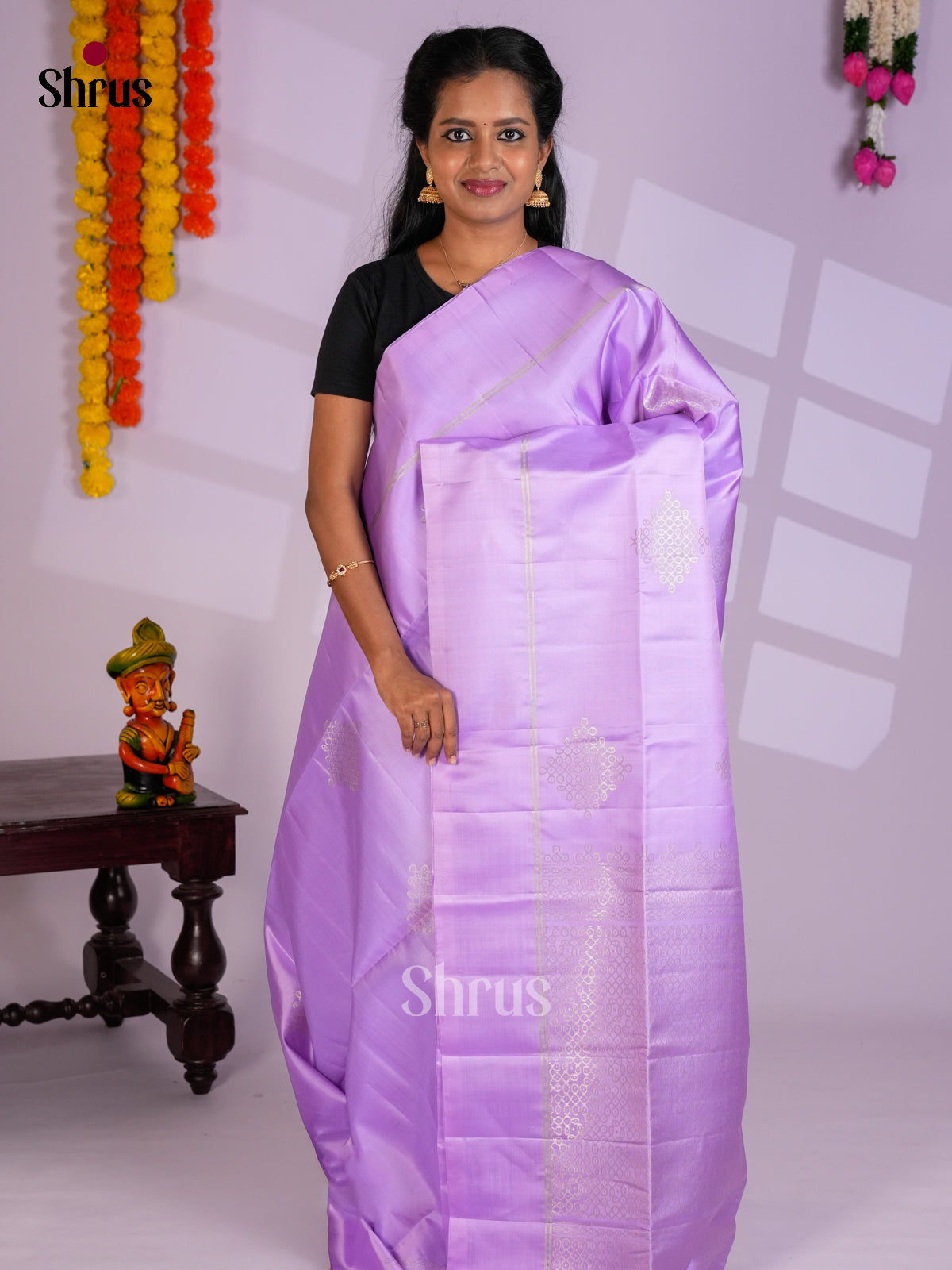 EAS09072 - Soft Silk (HR) Saree - Shop on Shrus.com