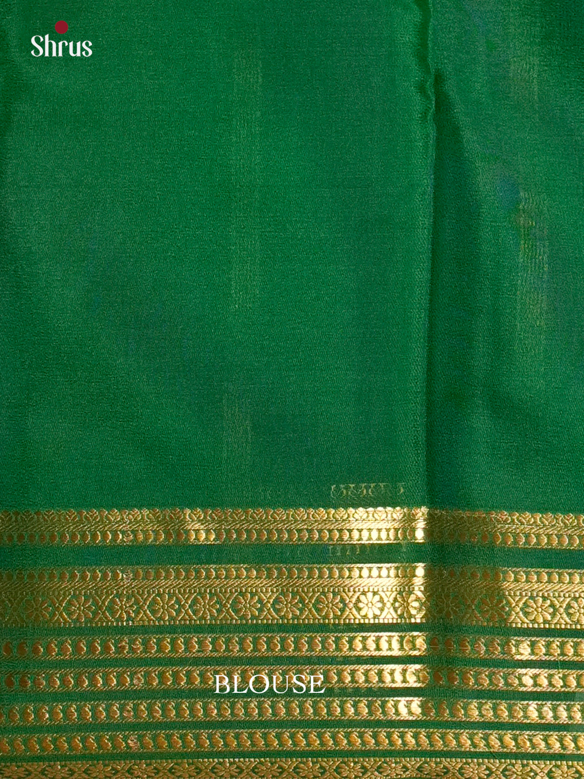 Pretty Red & Green  Mysore Silk Saree with contrast zari border -EAS09123