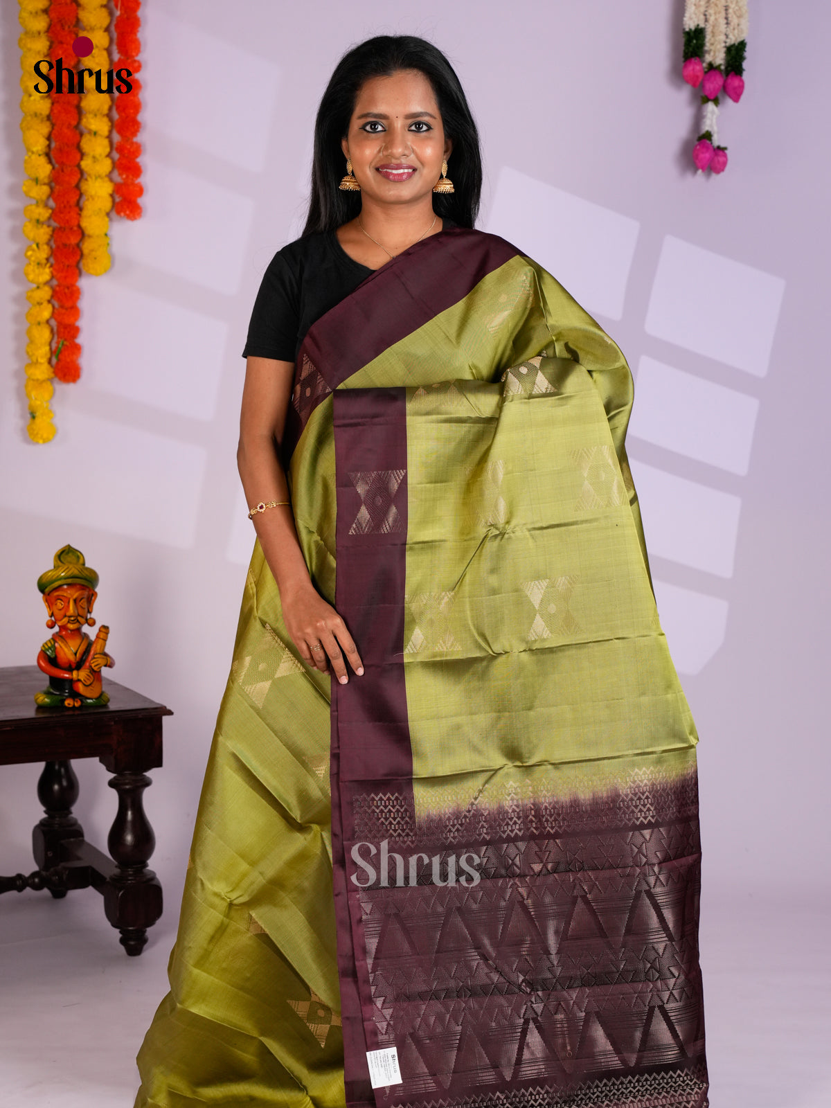 EAS10115 - Softsilk-halfpure Saree - Shop on Shrus.com