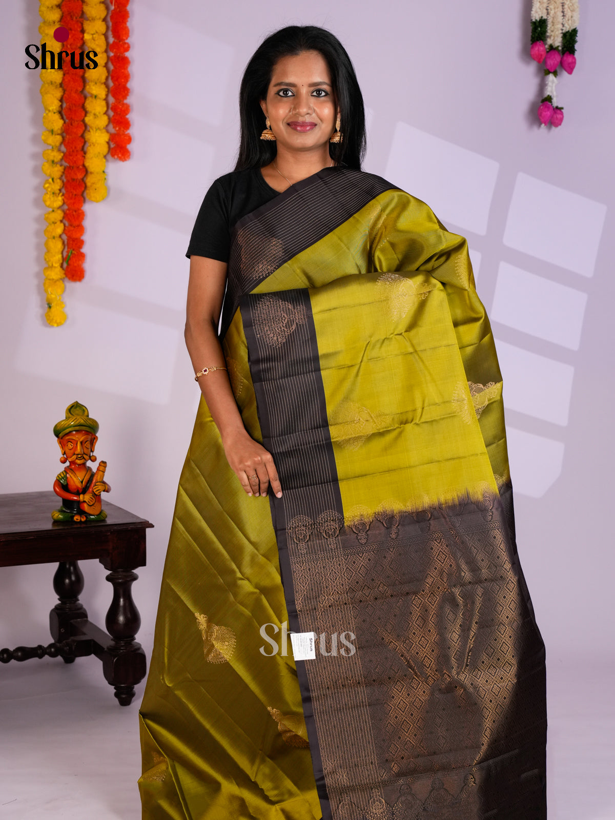 EAS10152 - Softsilk-halfpure Saree - Shop on Shrus.com