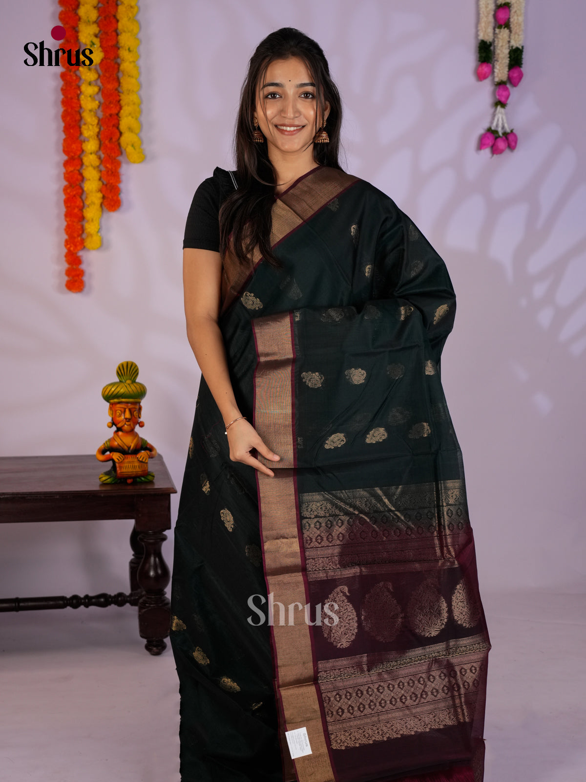 Dark Green & Maroon  - Timeless Silk Cotton Saree- EAS12009
