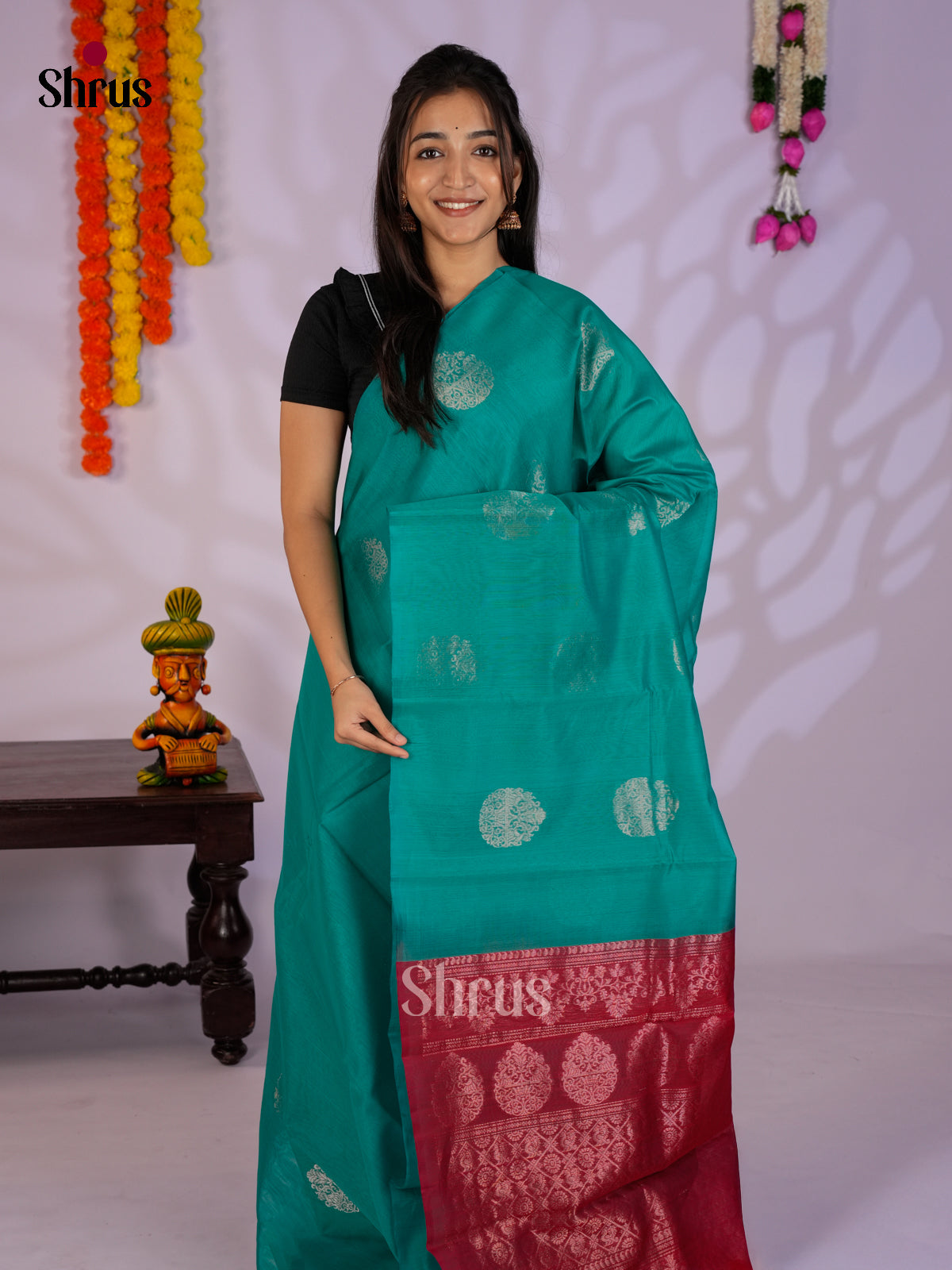 Green & Red  - Timeless Silk Cotton Saree- EAS12066