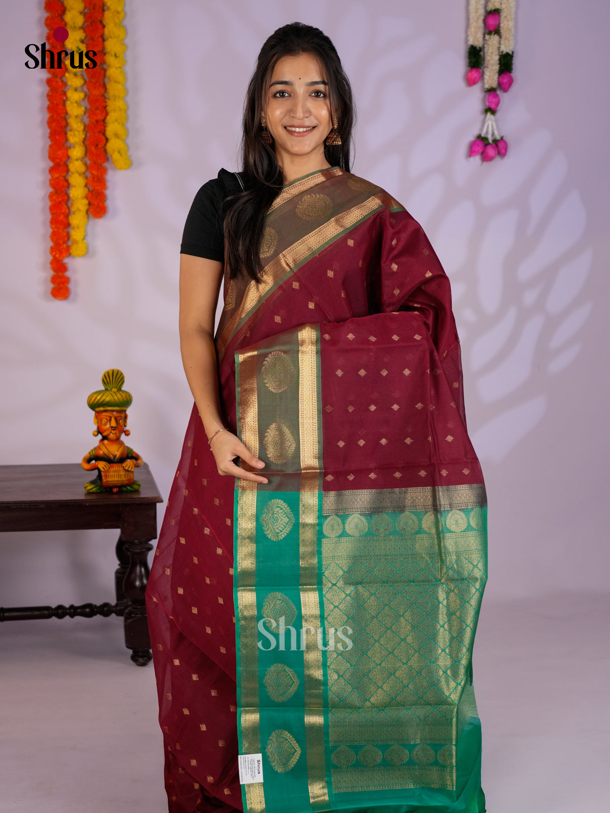 Maroon & Green - Timeless Silk Cotton Saree- EAS12121