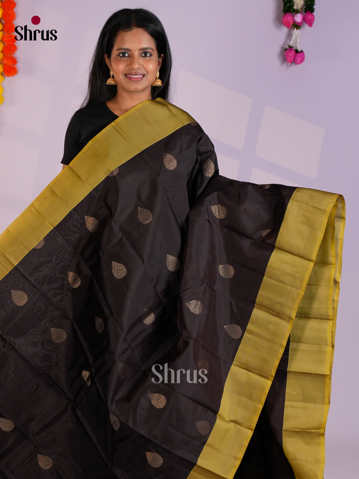 EAS12320 - Kanchipuram-halfpure Saree - Shop on Shrus.com