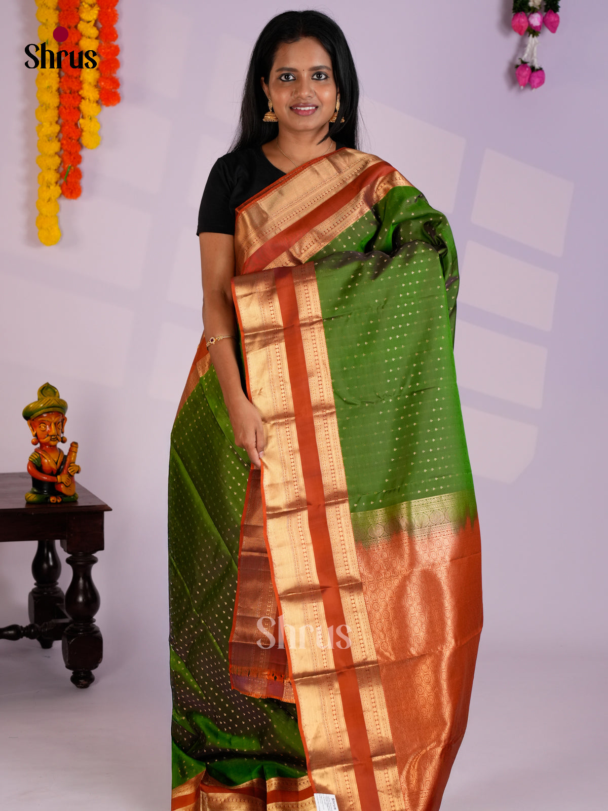 EAS12355 - Kanchipuram-halfpure Saree - Shop on Shrus.com
