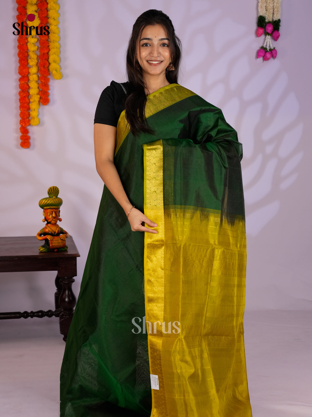 EAS13337 - Silk Cotton Saree - Shop on Shrus.com