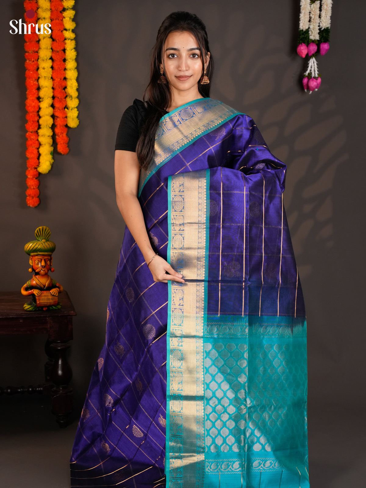 Vibrant Blue & Teal Silk Cotton saree with zari checks & tarditional border-EAS19027