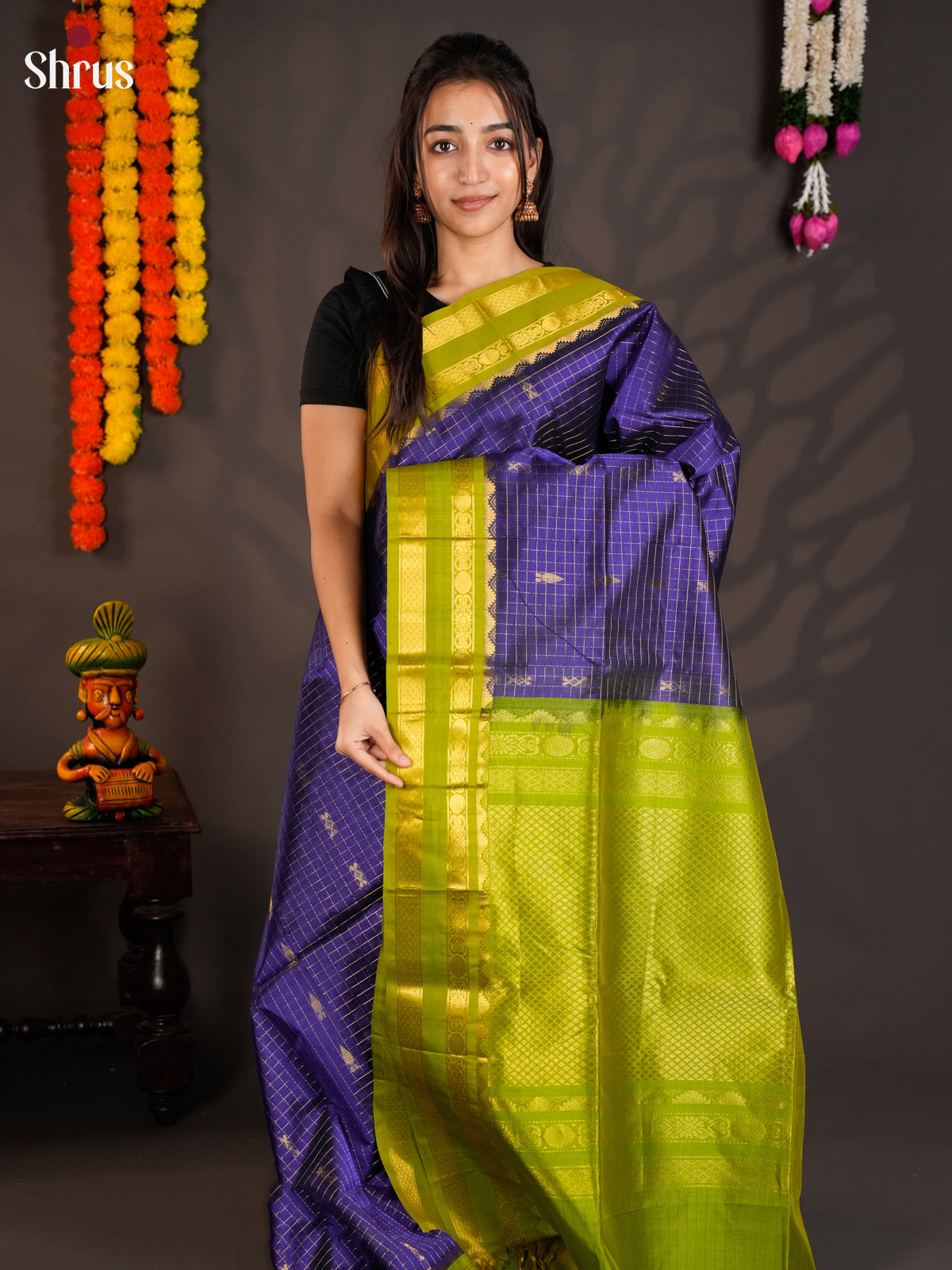 Exquisite Blue & Green Silk Cotton Saree with zari check & Rettaipet border -EAS19040