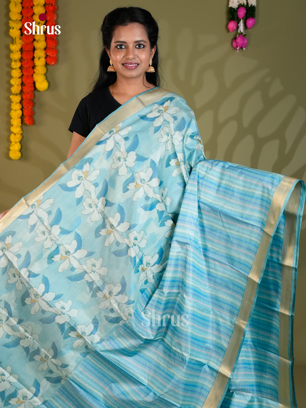 EAS21186 - Kanchipuram-halfpure Saree - Shop on Shrus.com