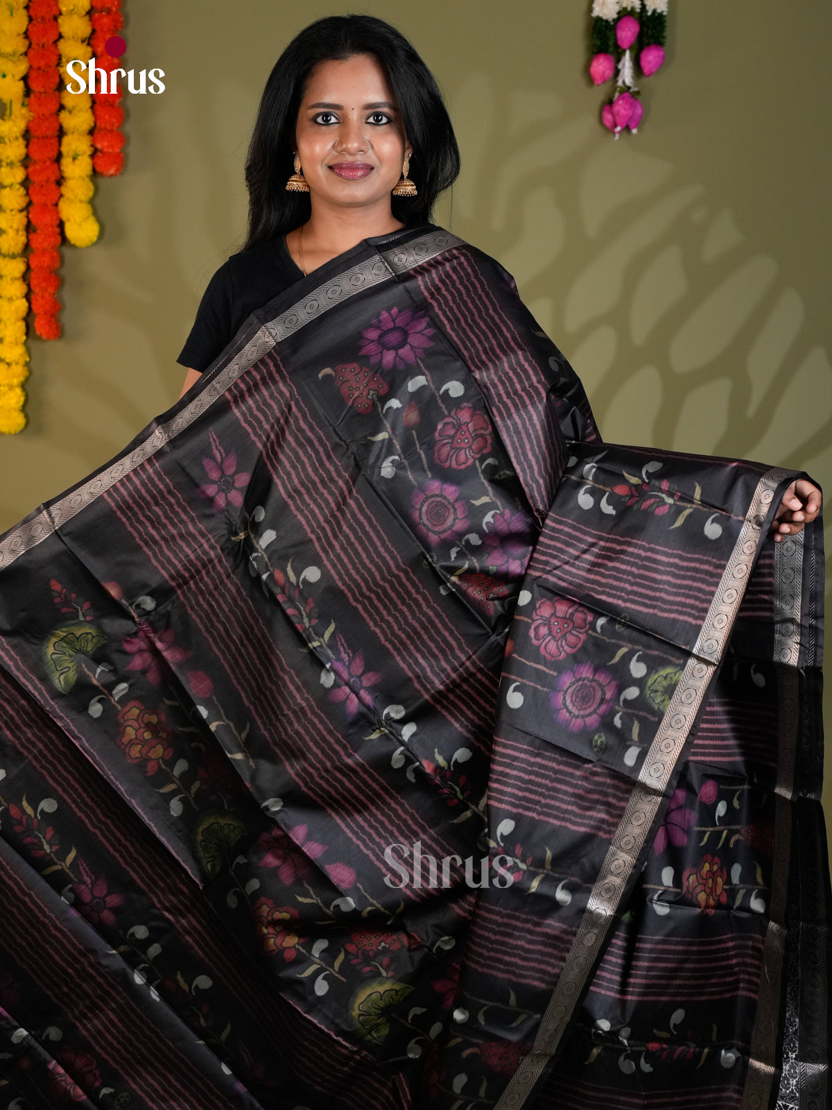 EAS21199 - Kanchipuram-halfpure Saree - Shop on Shrus.com