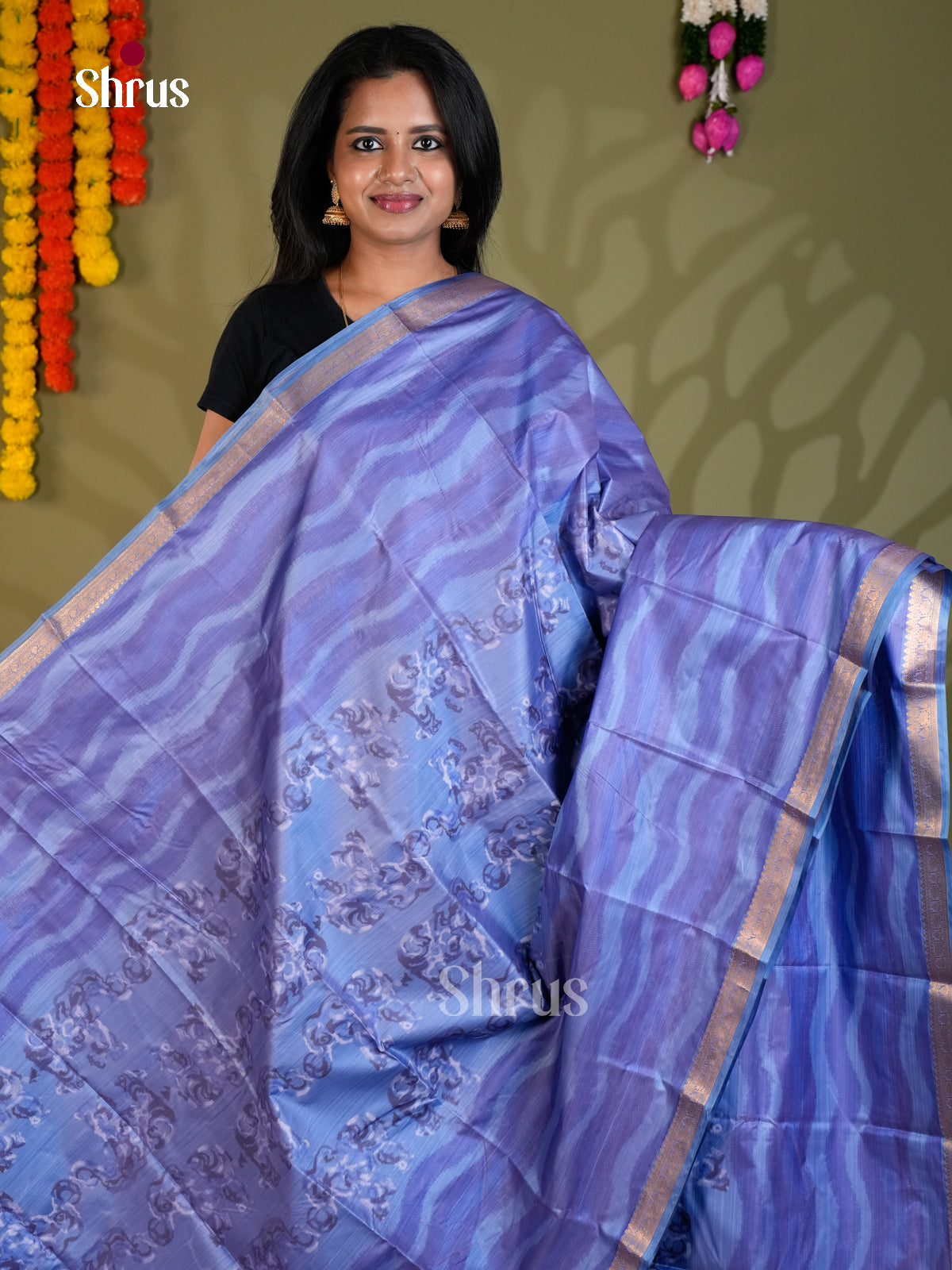 Blue (Single Tone) - Kanchipuram-halfpure Saree- EAS21206 - Shop on Shrus.com